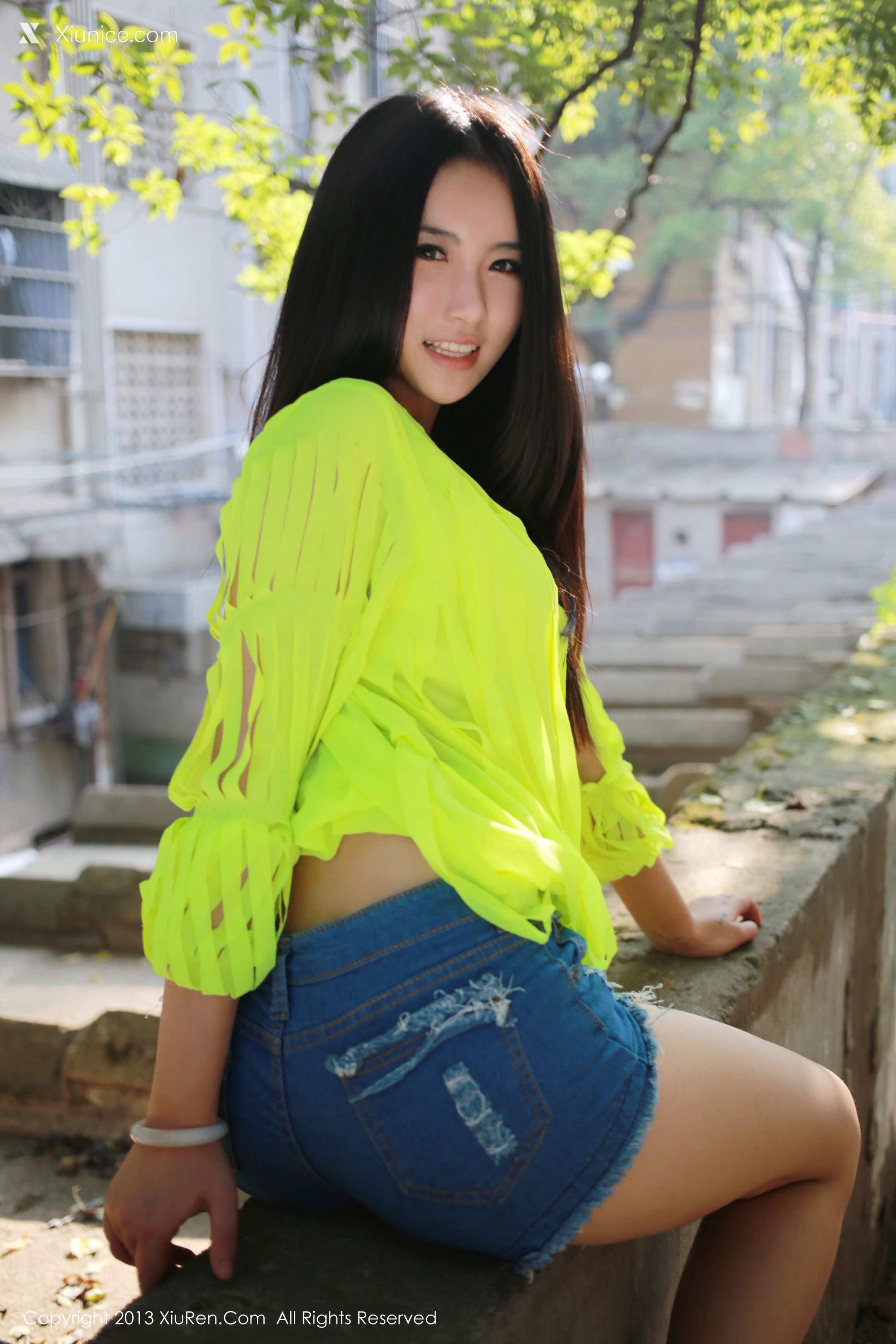 Xiuren秀人网 No.0017 MOON嘉依 第2张