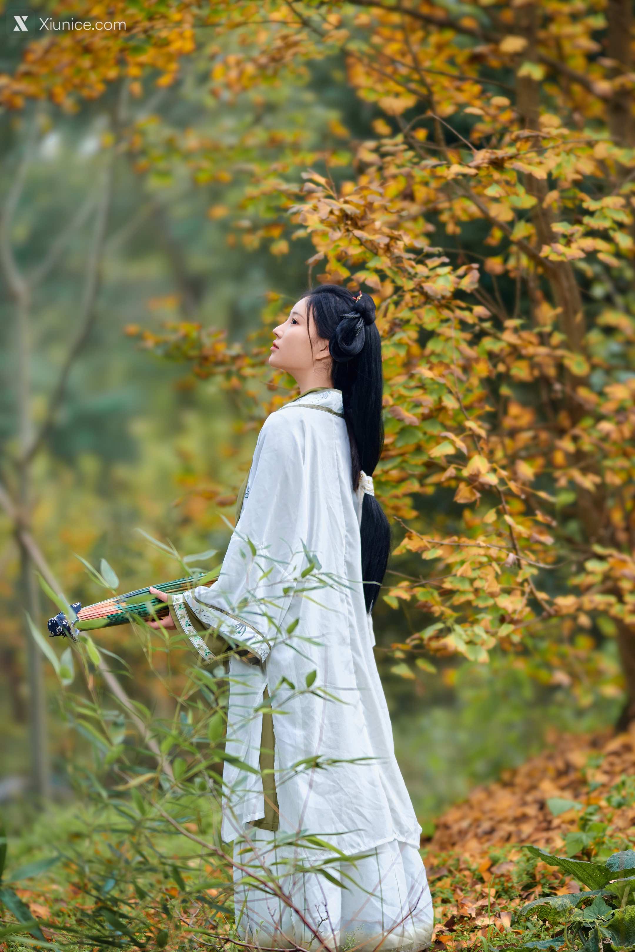 Coser@年年Nnian – 秋兮 第1张