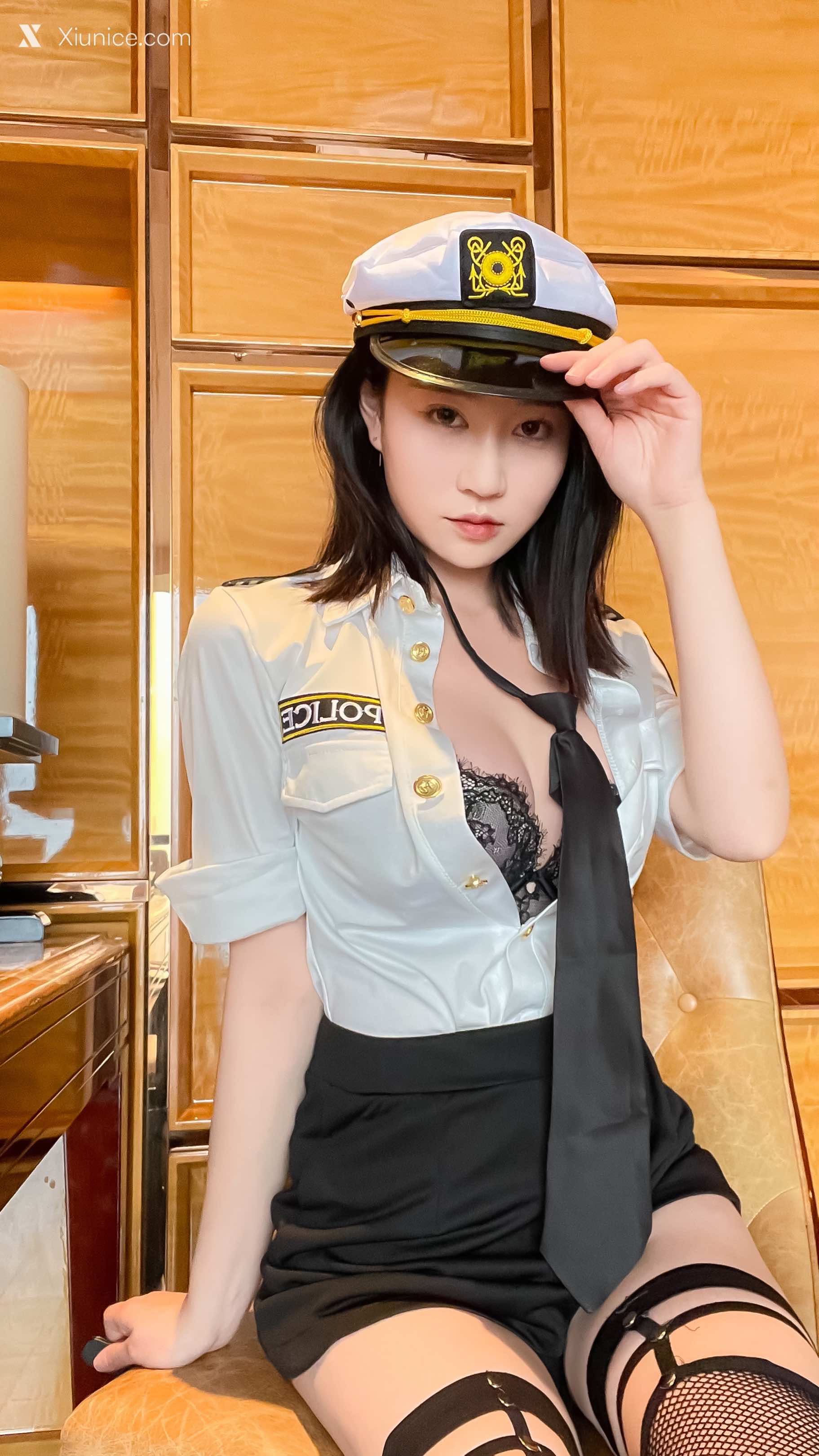 Coser@年年Nnian – 涩女警 第71张