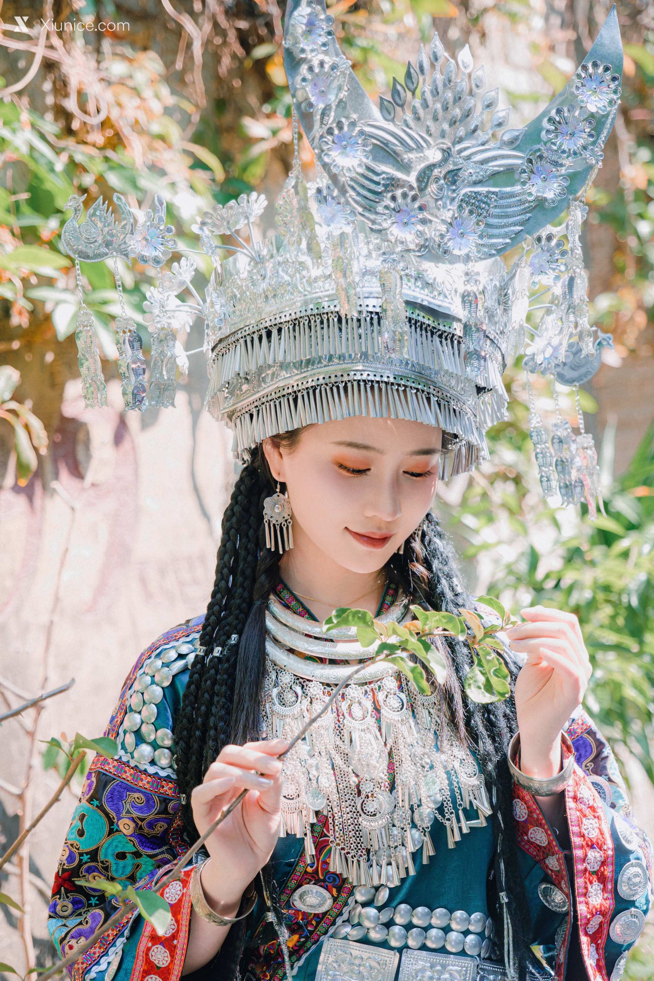 Coser@年年Nnian – 苗疆女孩 第12张