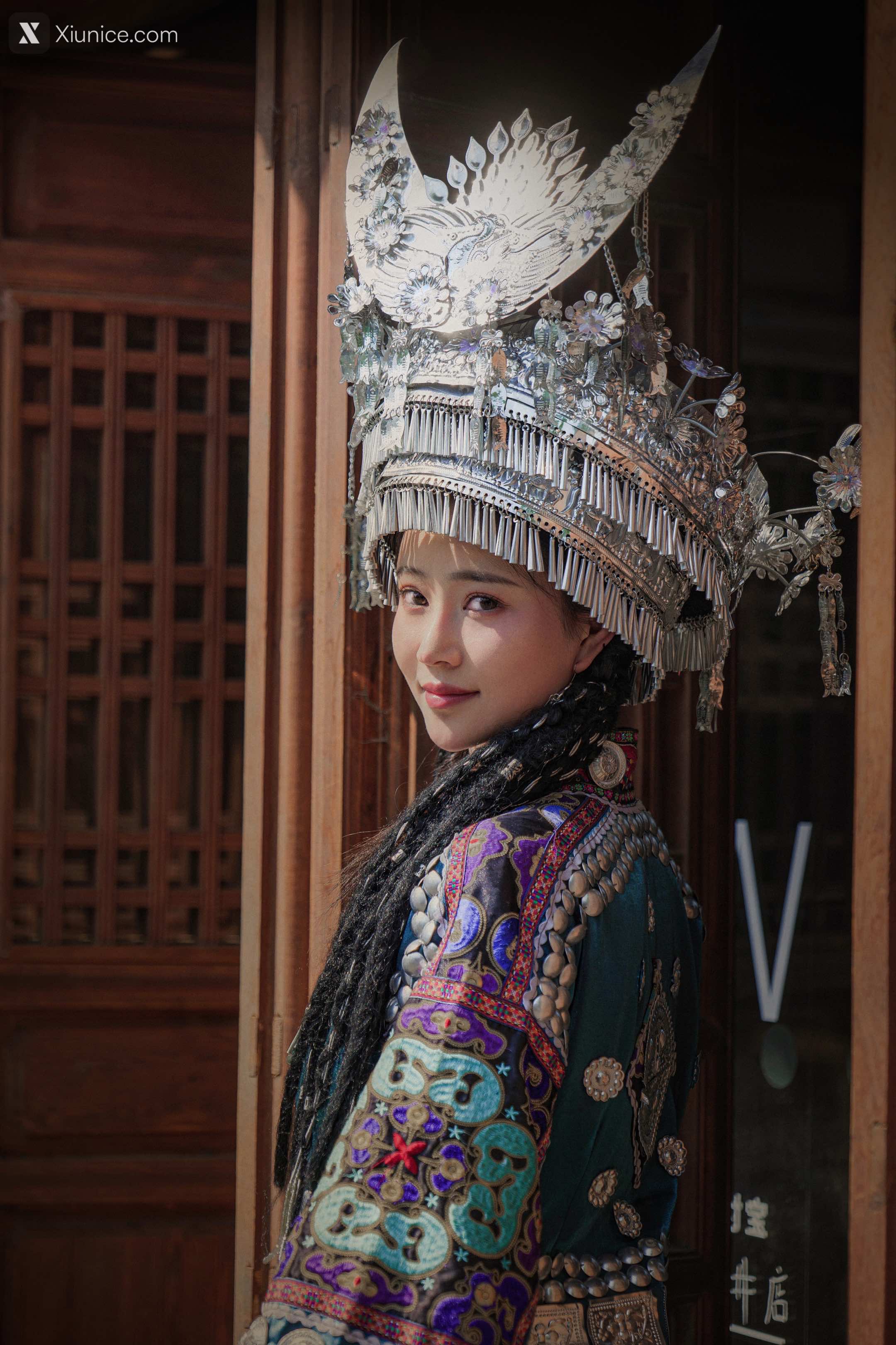Coser@年年Nnian – 苗疆女孩 第49张