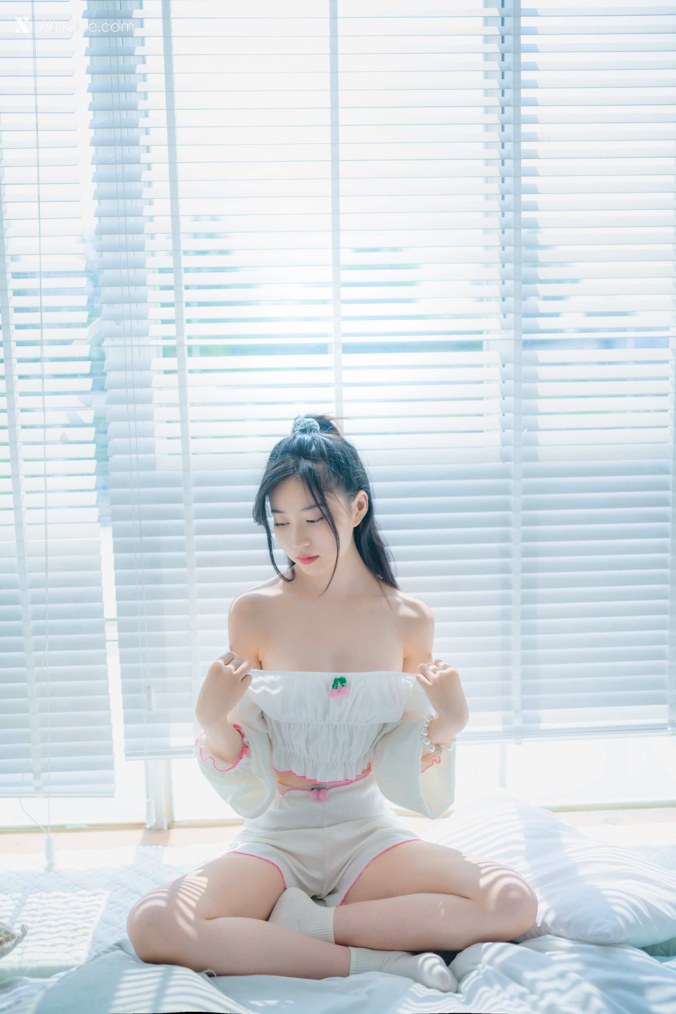 Coser@年年Nnian – 爱吃棒棒糖的少女 第22张