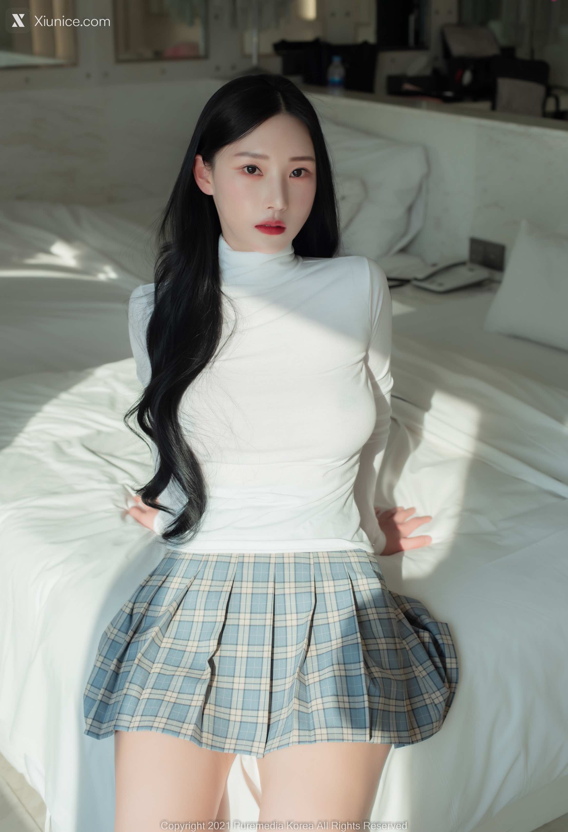 Pure Media Vol.143 Riha (리하) 第1张