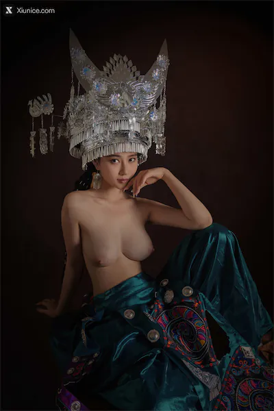 Coser@年年Nnian – 苗疆女孩