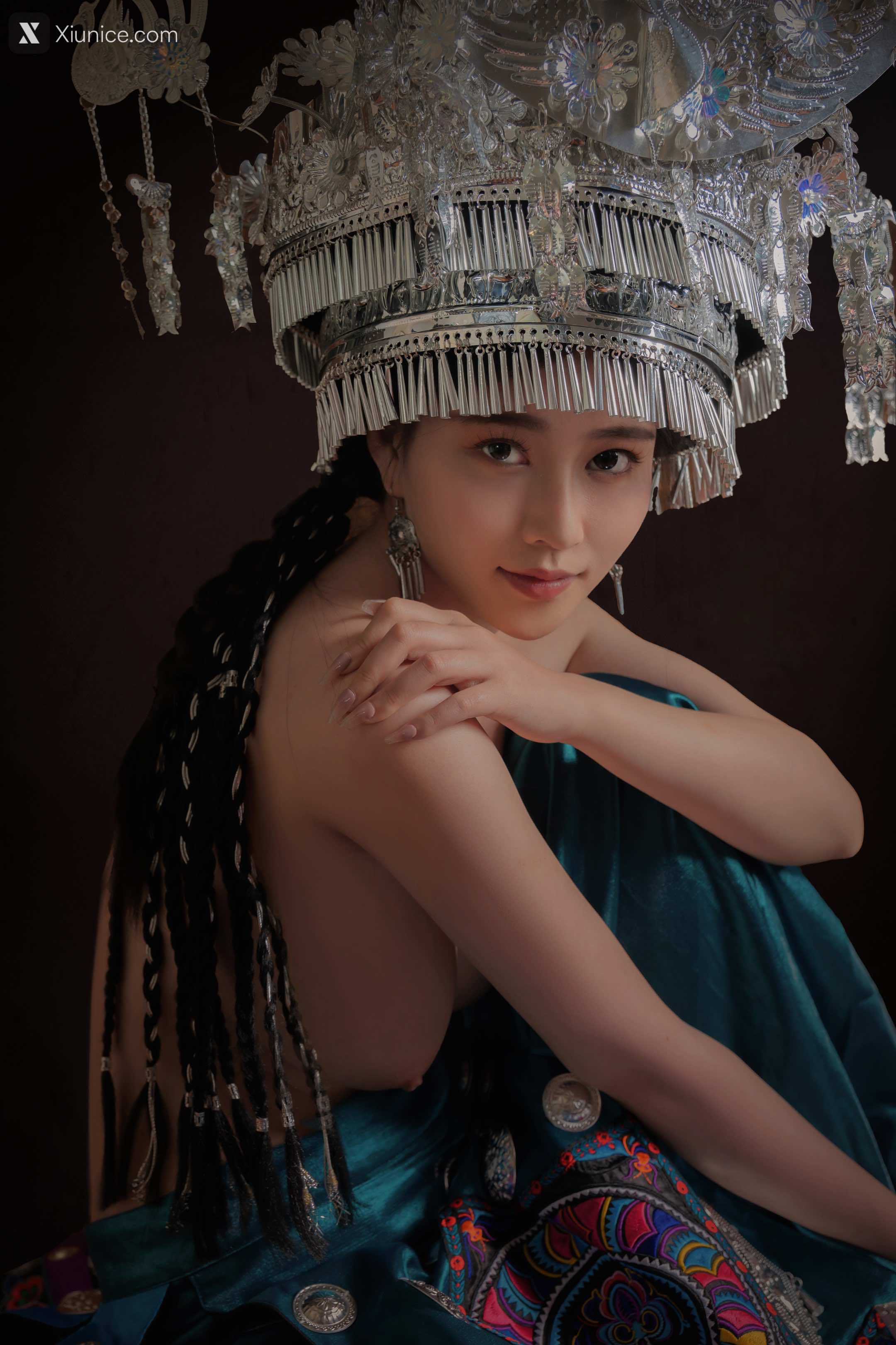 Coser@年年Nnian – 苗疆女孩 第39张
