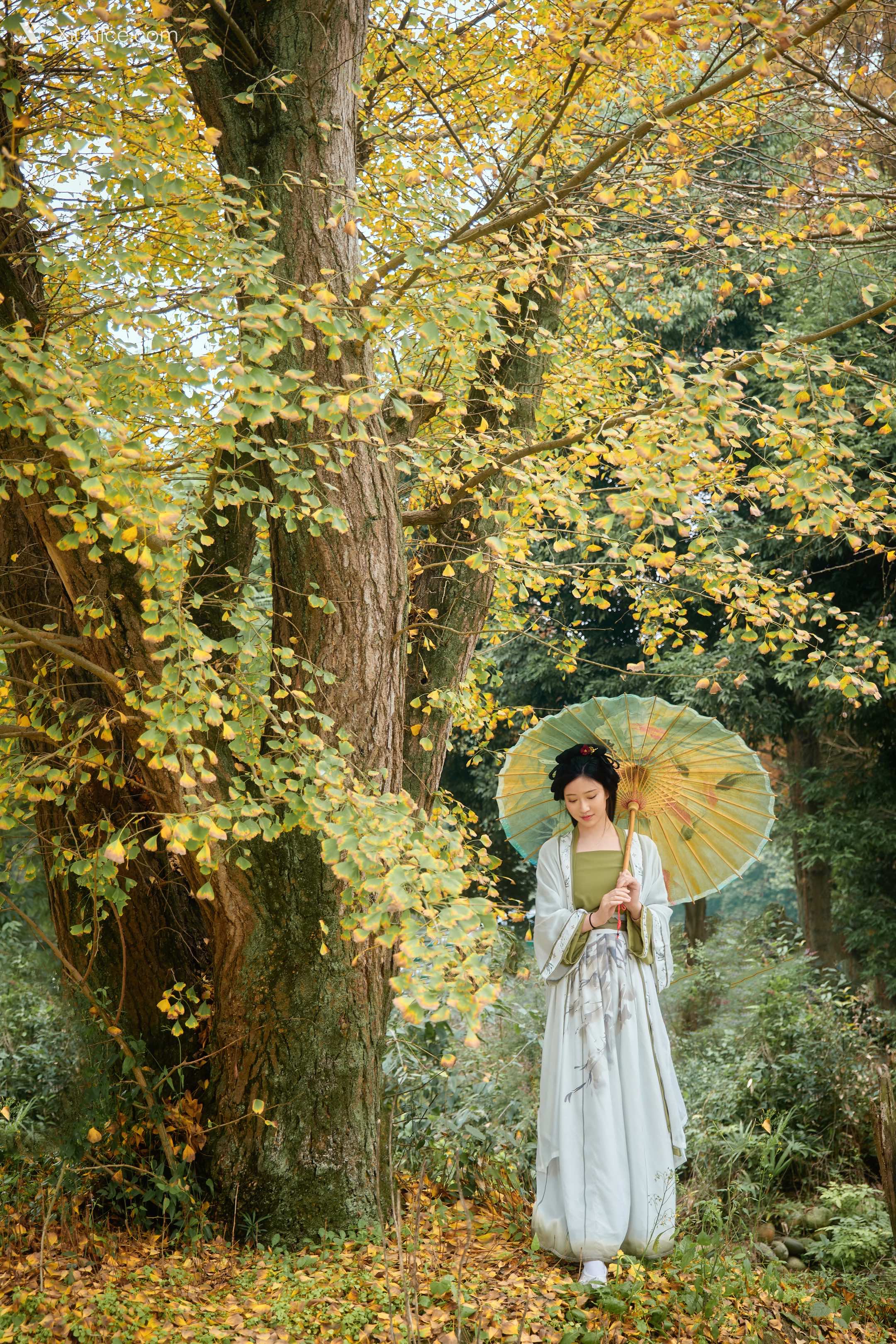 Coser@年年Nnian – 秋兮 第35张