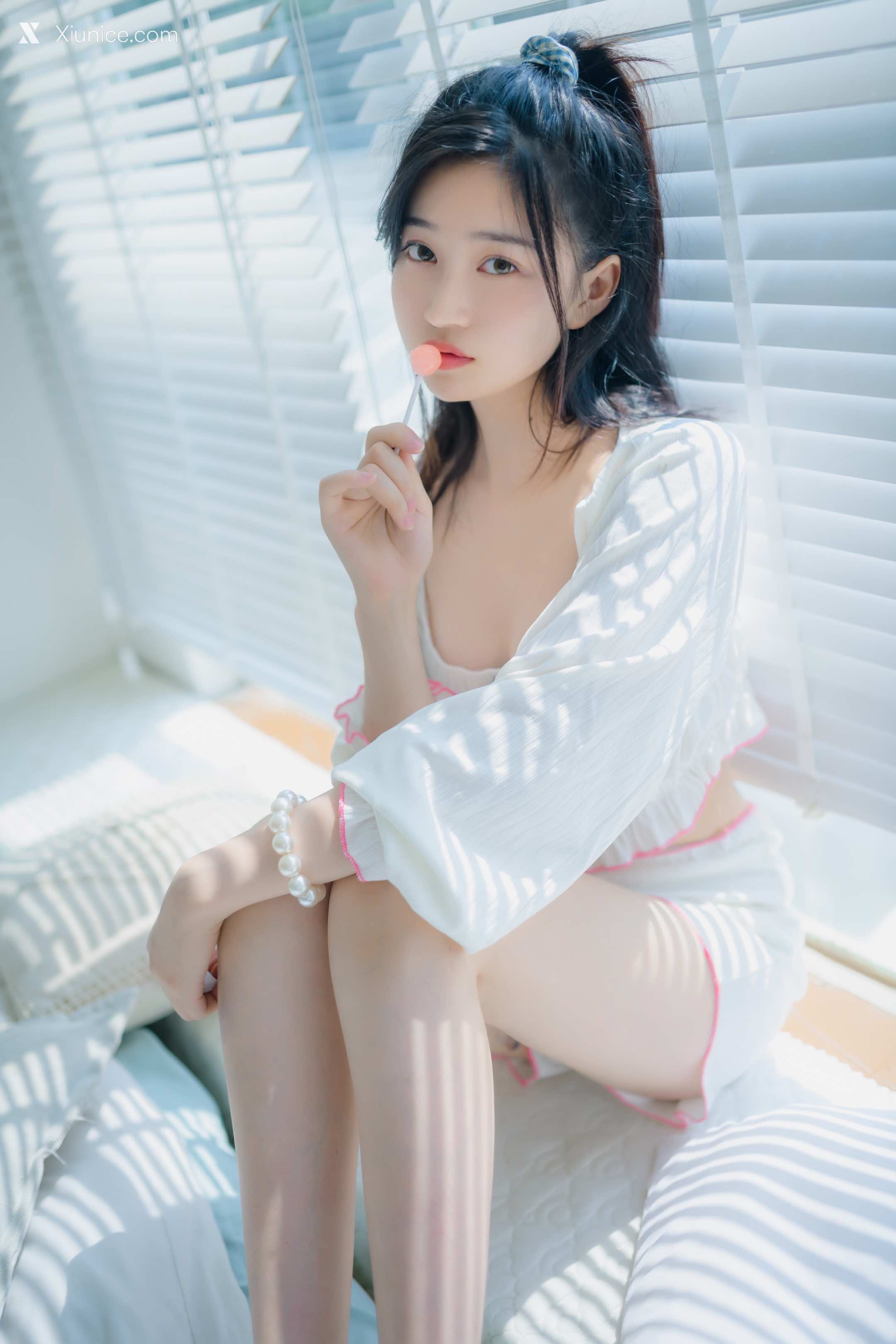 Coser@年年Nnian – 爱吃棒棒糖的少女 第19张