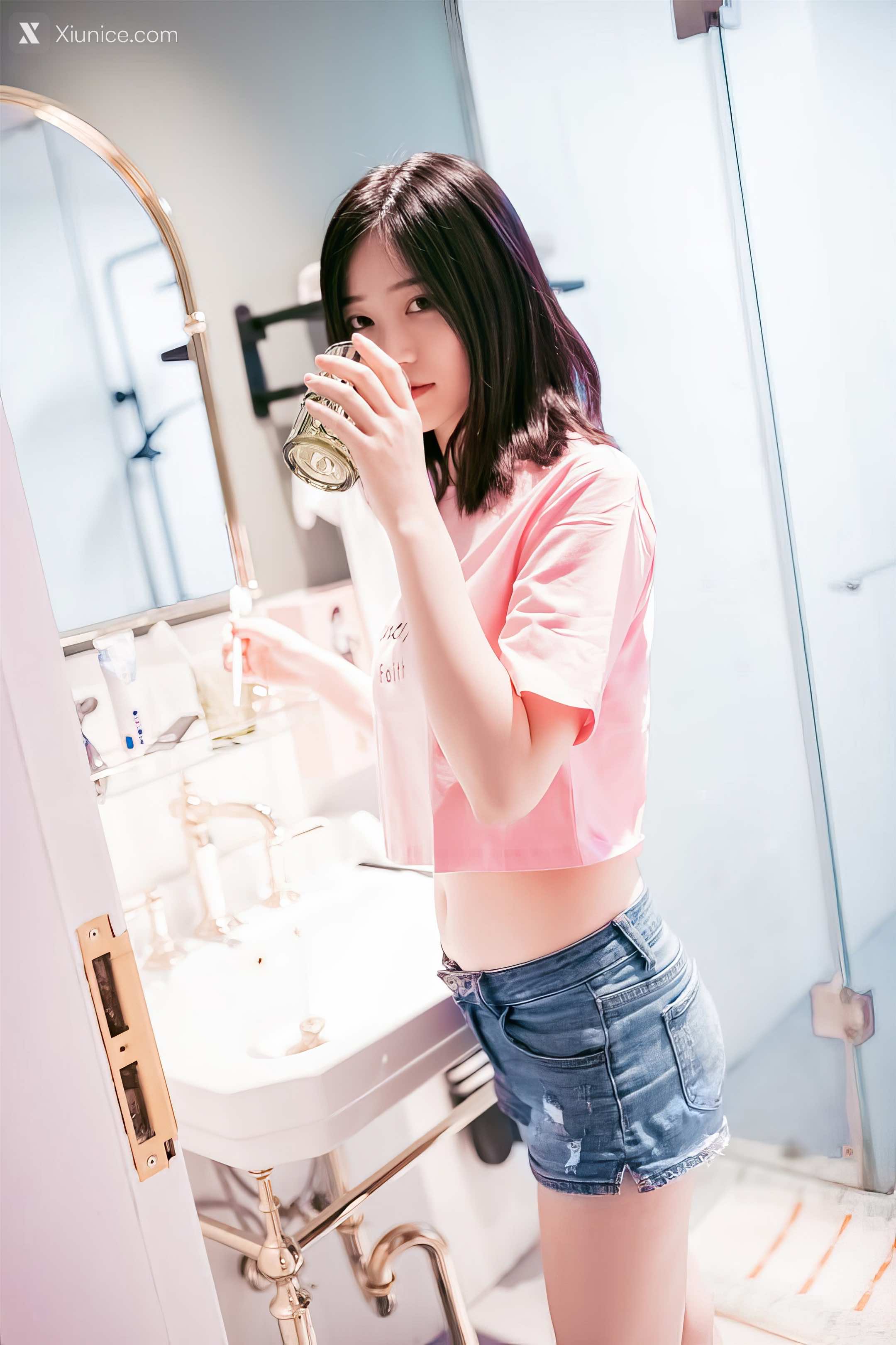 Coser@年年Nnian – 短裤T恤 第2张