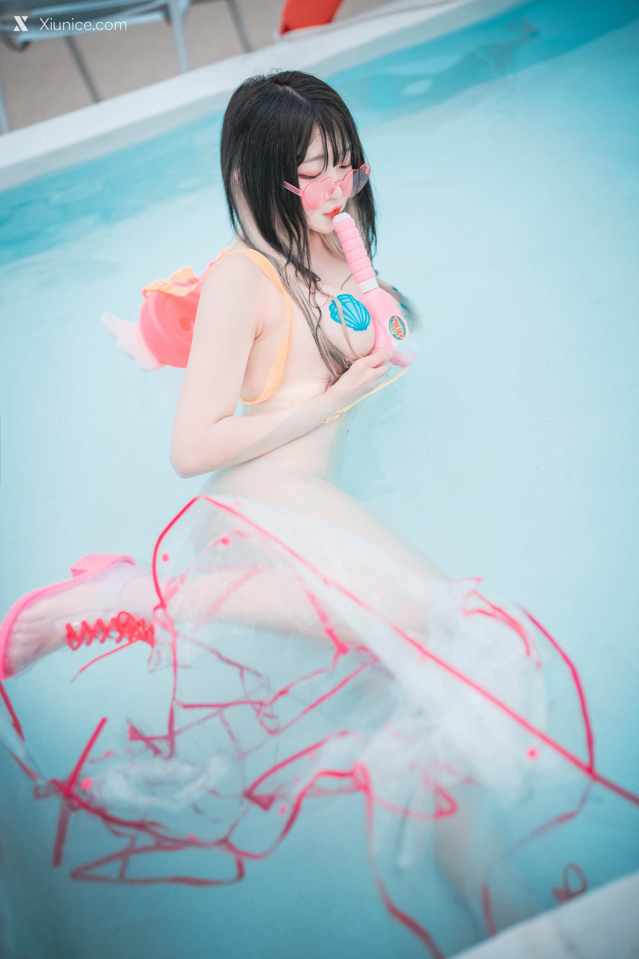 DJAWA Photo – Aram (아람) – “Poolside Summer” 第1张