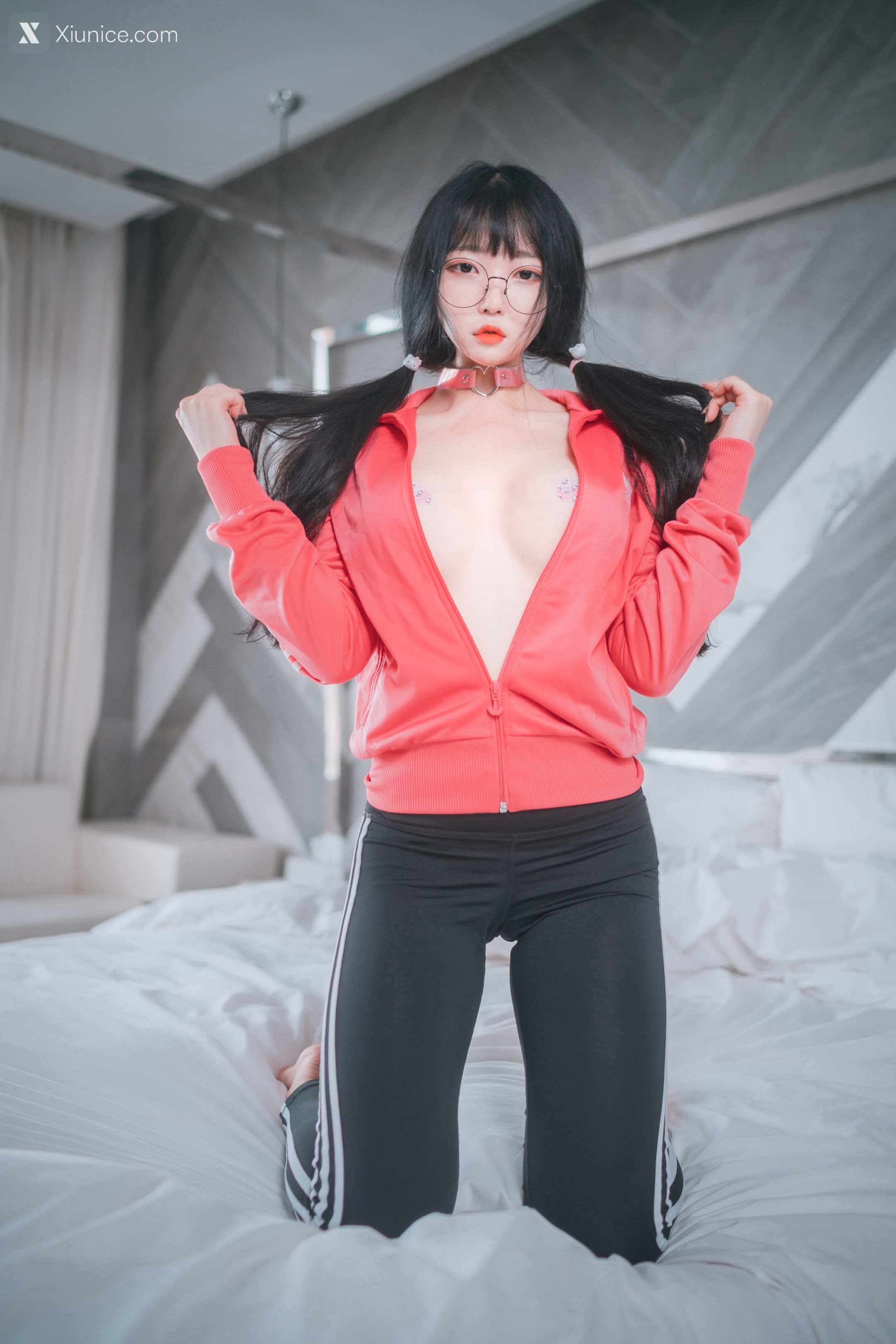 DJAWA Photo – Aram (아람) – “Hot Pink Jersey!” 第18张