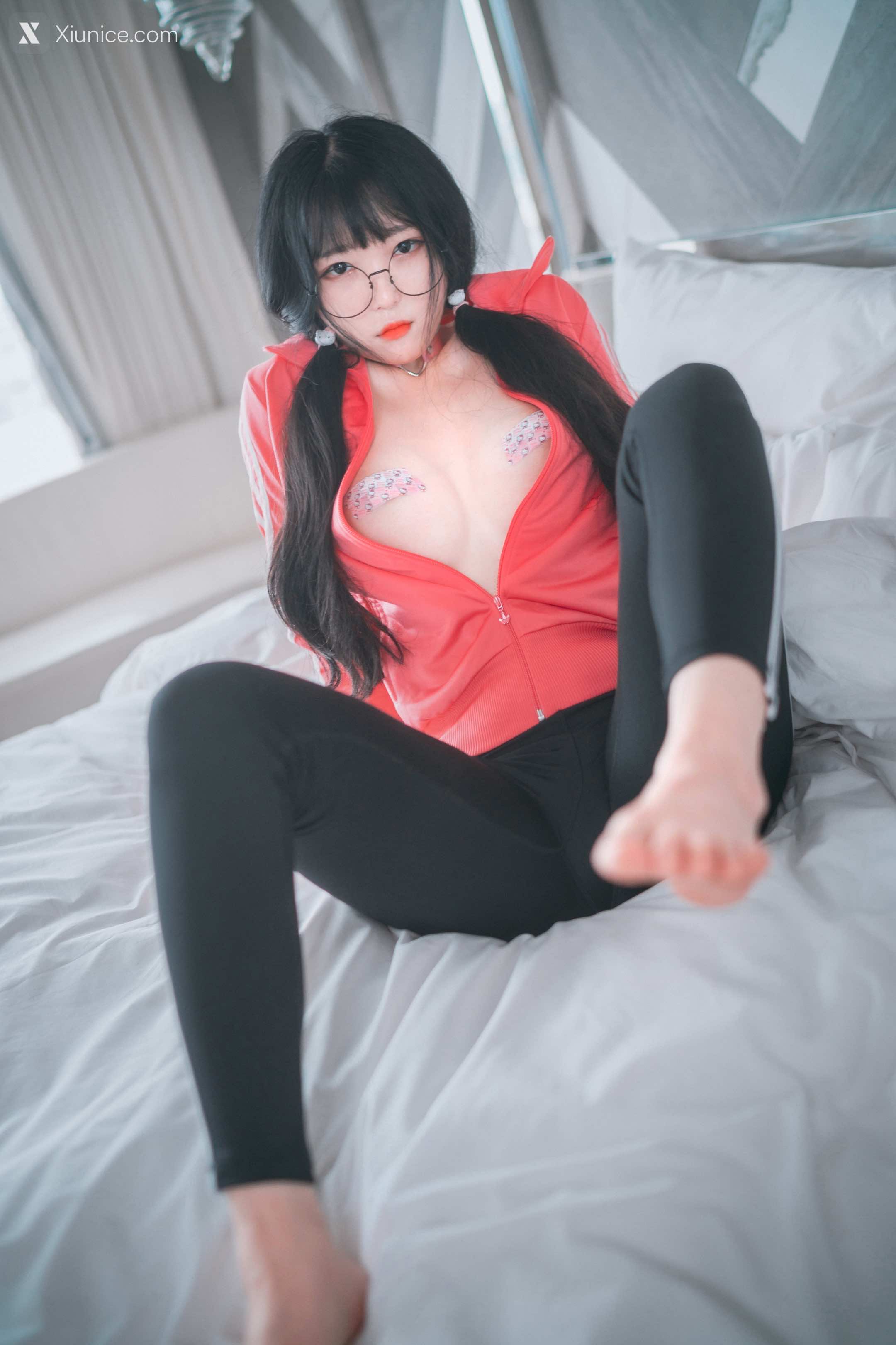 DJAWA Photo – Aram (아람) – “Hot Pink Jersey!” 第16张