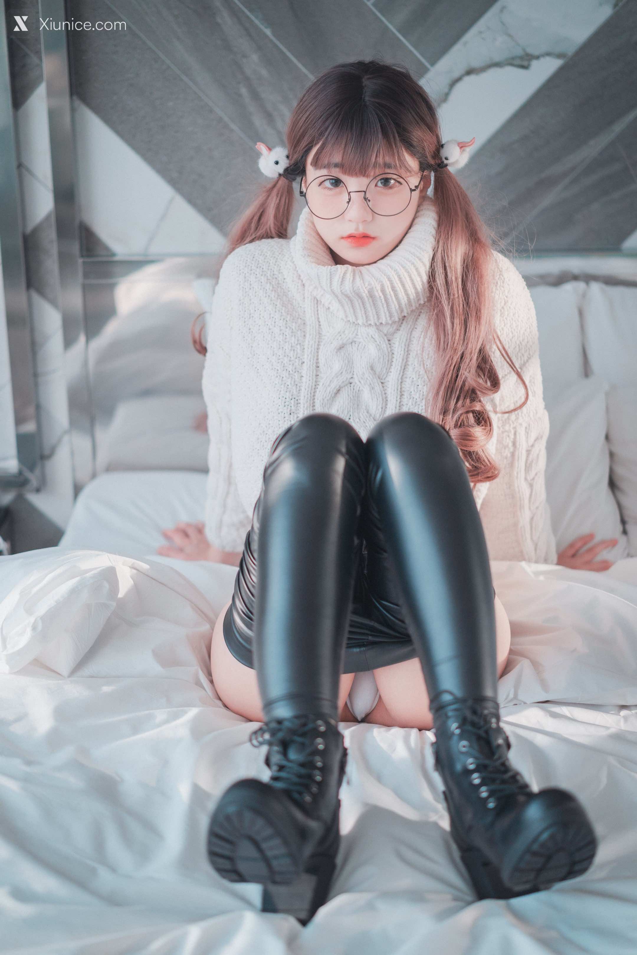 DJAWA Photo – Jeong Jenny (정제니) – Loose and Tight White 第23张