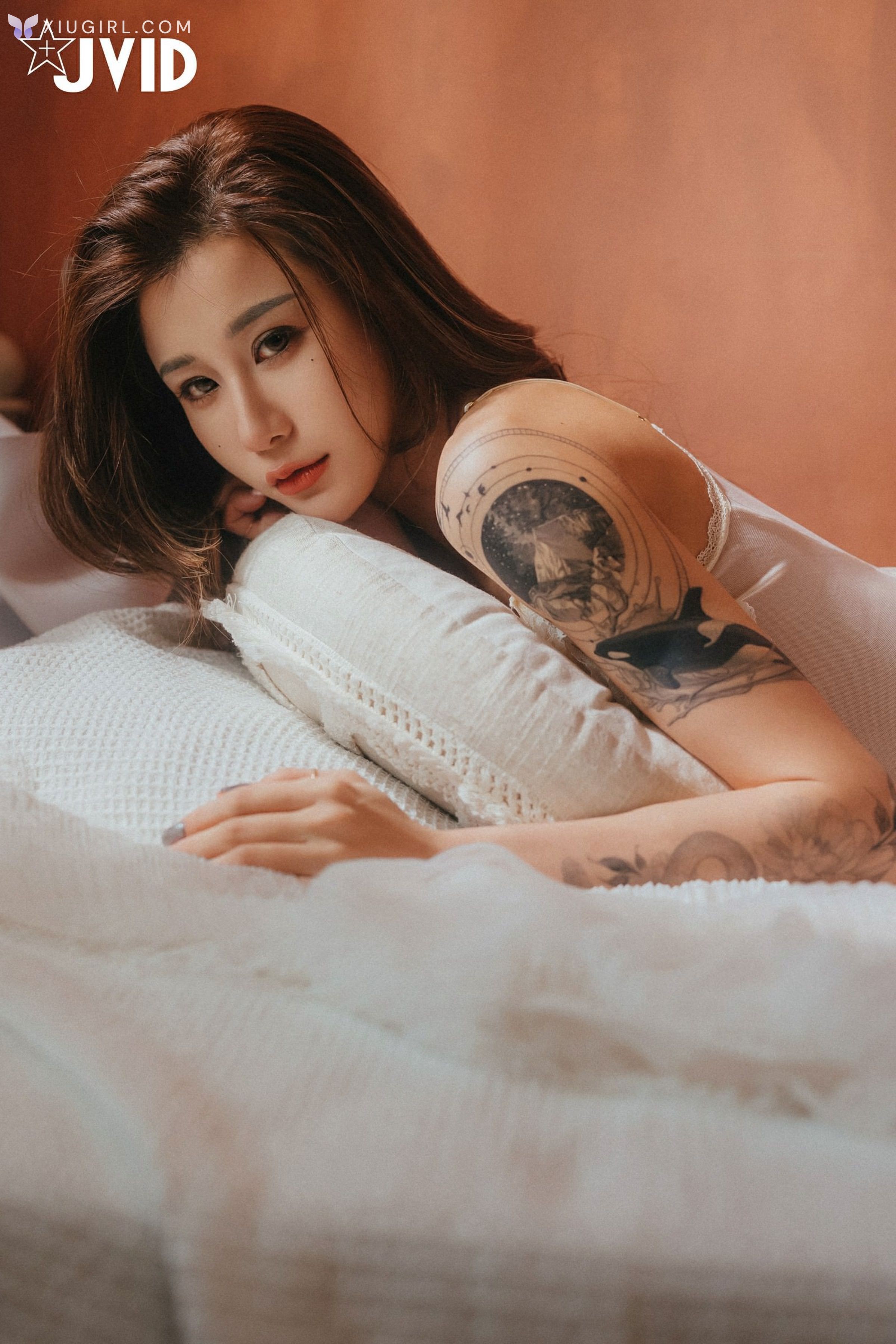 JVID Lara 雙囍 – 獨留的時光 與雙囍纏綿在浪漫花房的情緒與身體交流 第28张