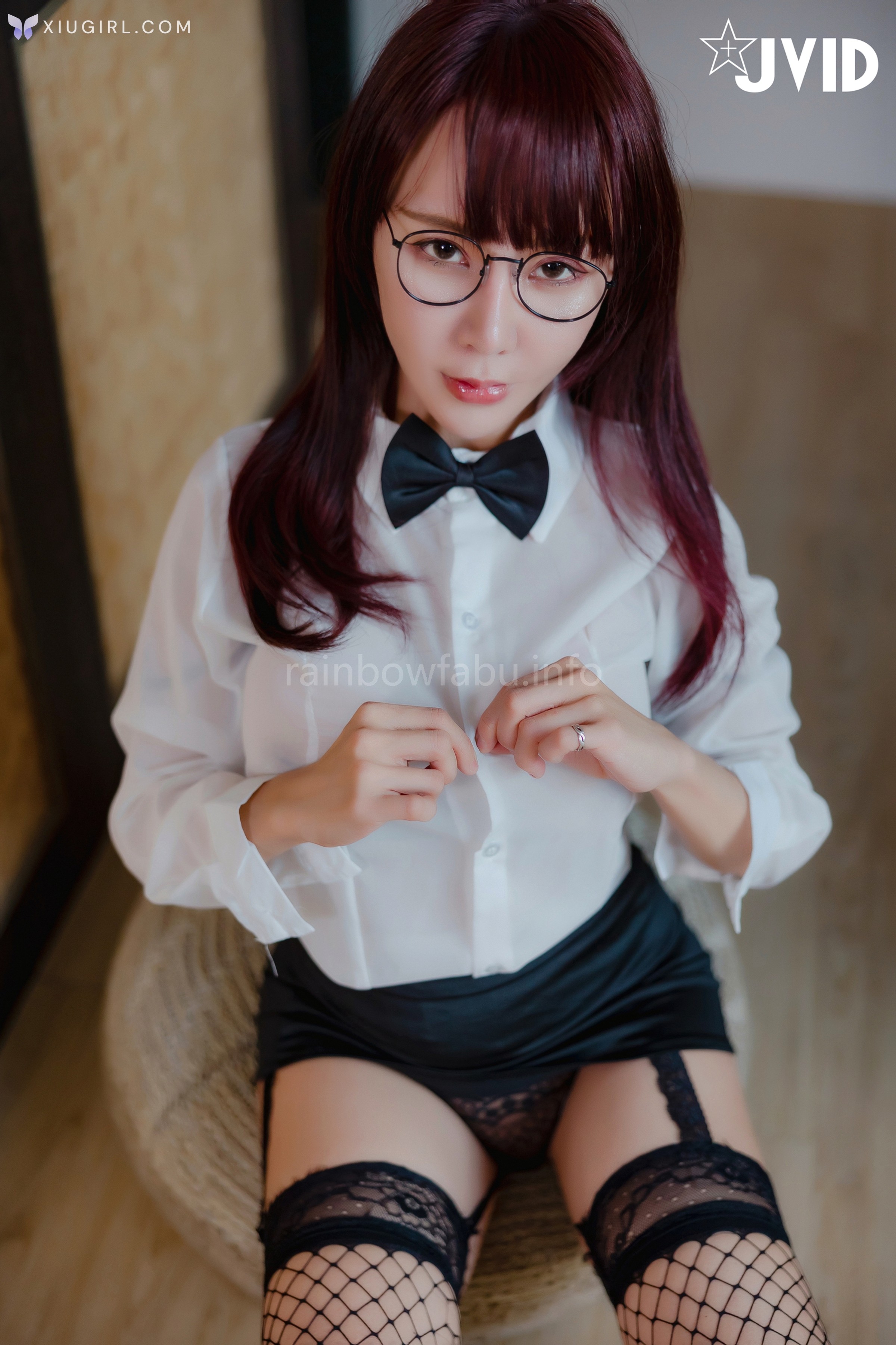 JVID Iouiou – 超狂新人首發全裸 吊帶網絲女秘書血脈噴張 揉搓嫩鮑放聲淫叫 第101张