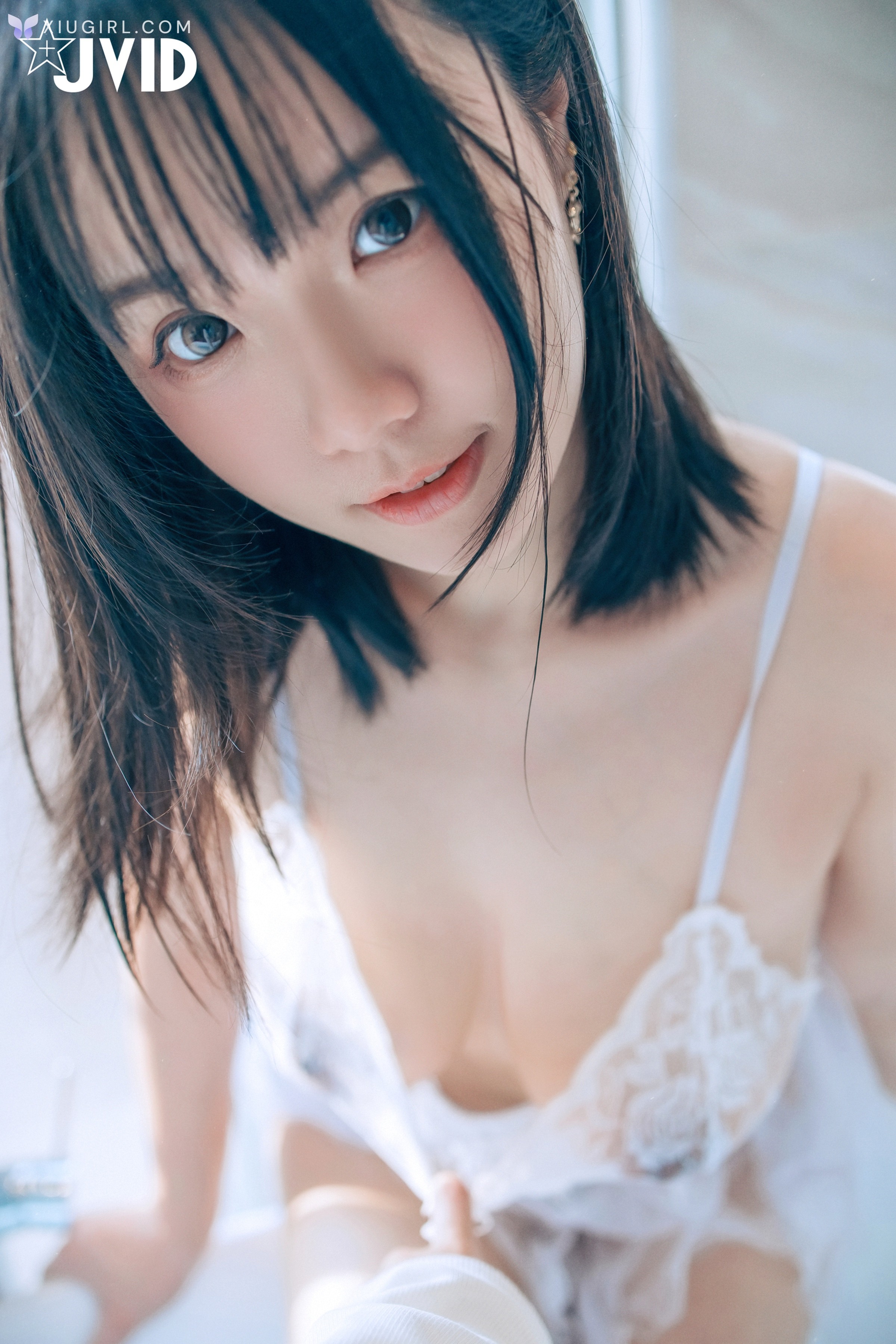 JVID Angela寶7 – 豪乳情婦の不倫旅行寶七跪舔肉棒的色色拜金萌妹靈巧的舌頭舔來舔去 第51张