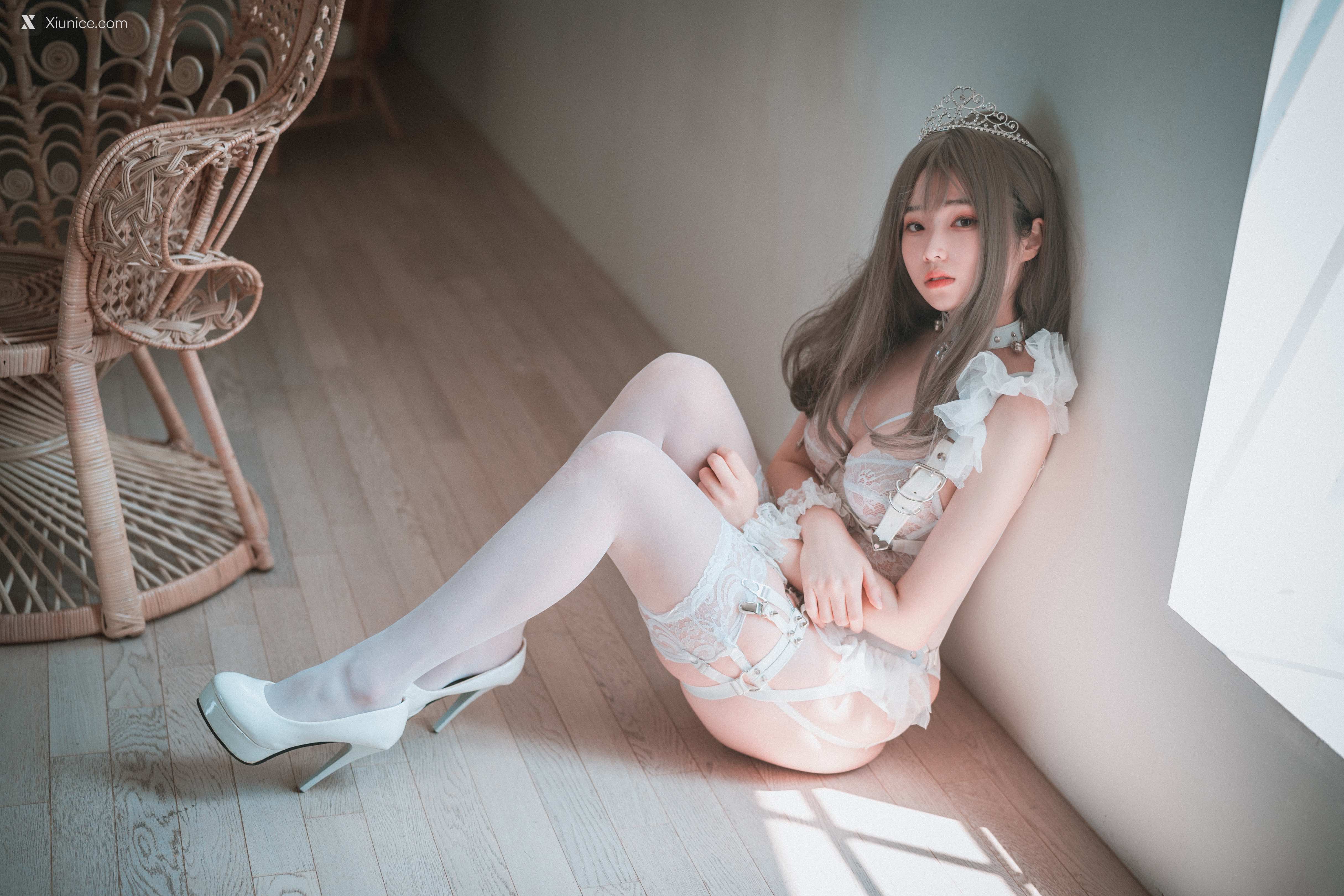 DJAWA Photo – Bambi (밤비) – “Reine de Blanc” 第8张