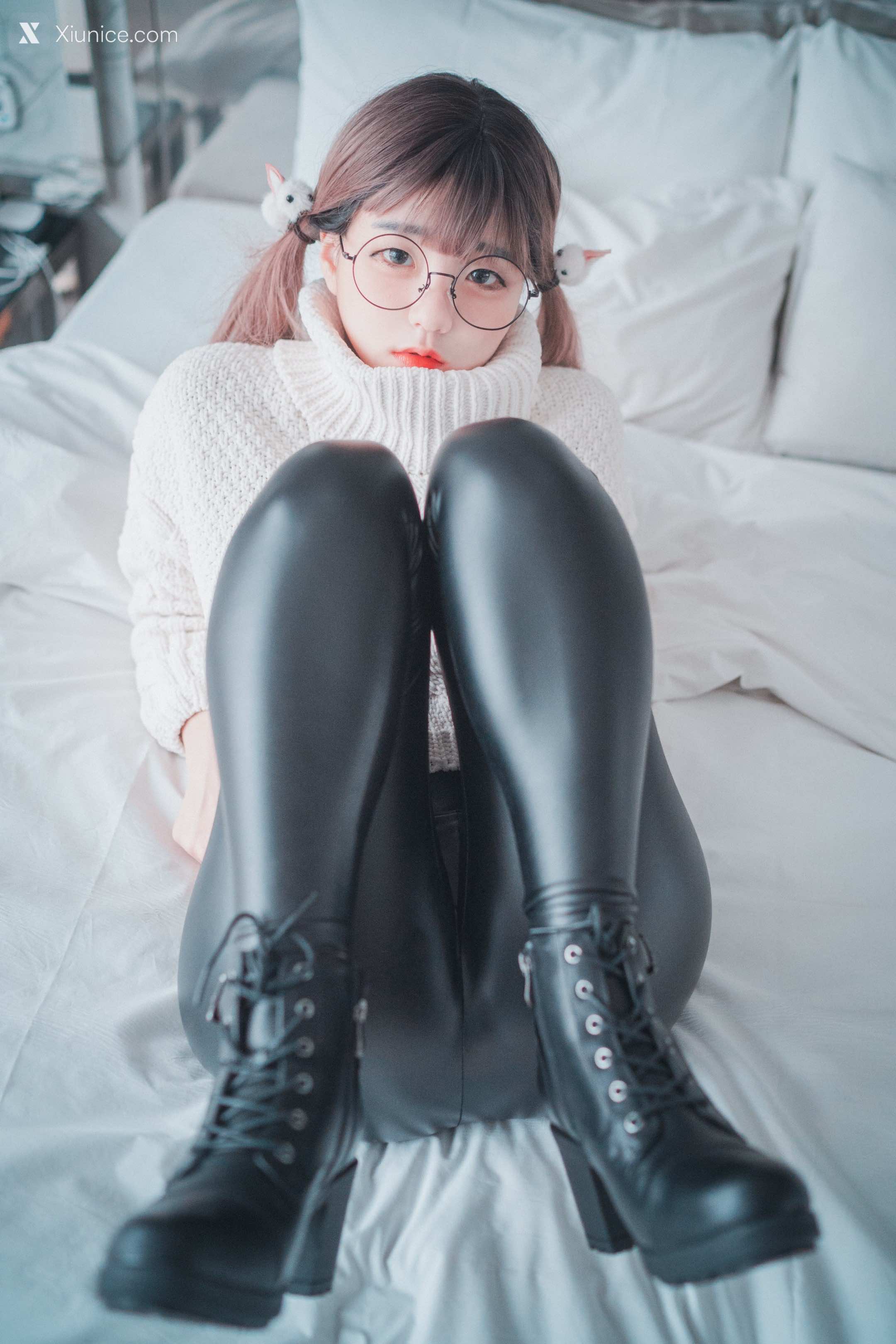 DJAWA Photo – Jeong Jenny (정제니) – Loose and Tight White 第12张