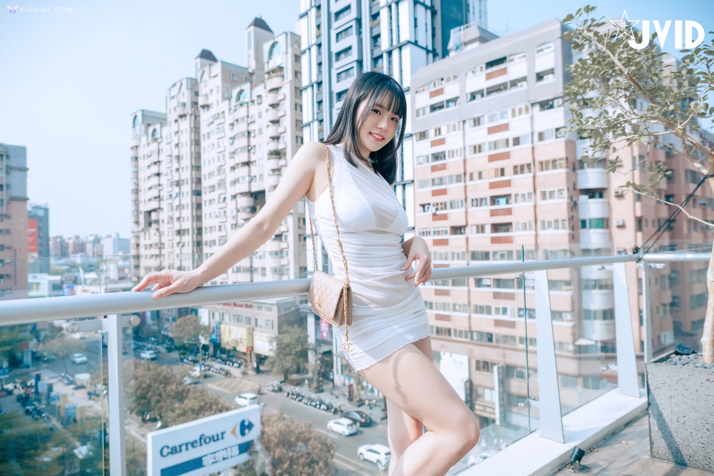JVID Angela寶7 – 豪乳情婦の不倫旅行寶七跪舔肉棒的色色拜金萌妹靈巧的舌頭舔來舔去 第160张
