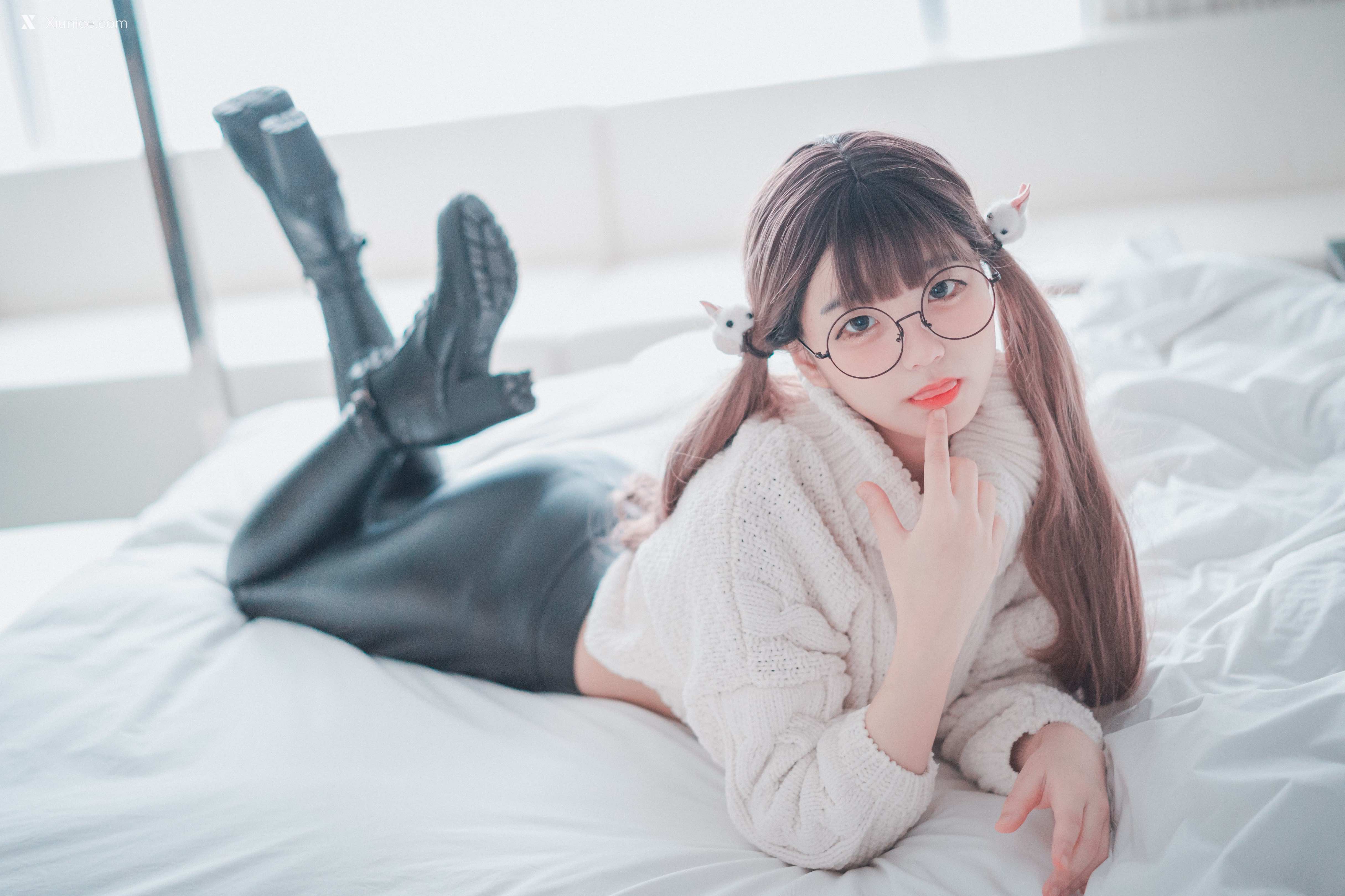 DJAWA Photo – Jeong Jenny (정제니) – Loose and Tight White 第9张