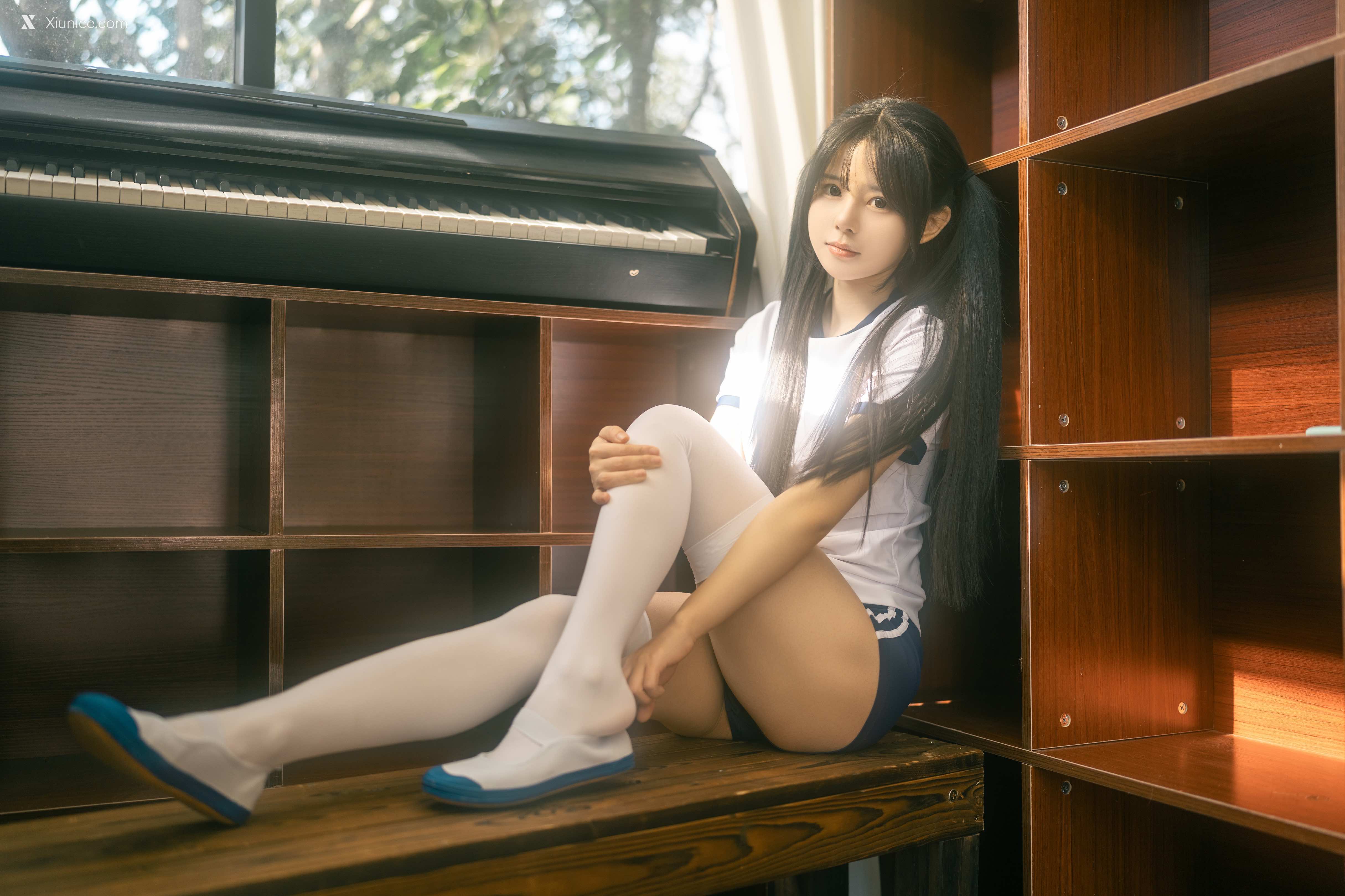 Coser@rua阮阮 – rua阮阮 – 春の更衣室-体操服 第34张