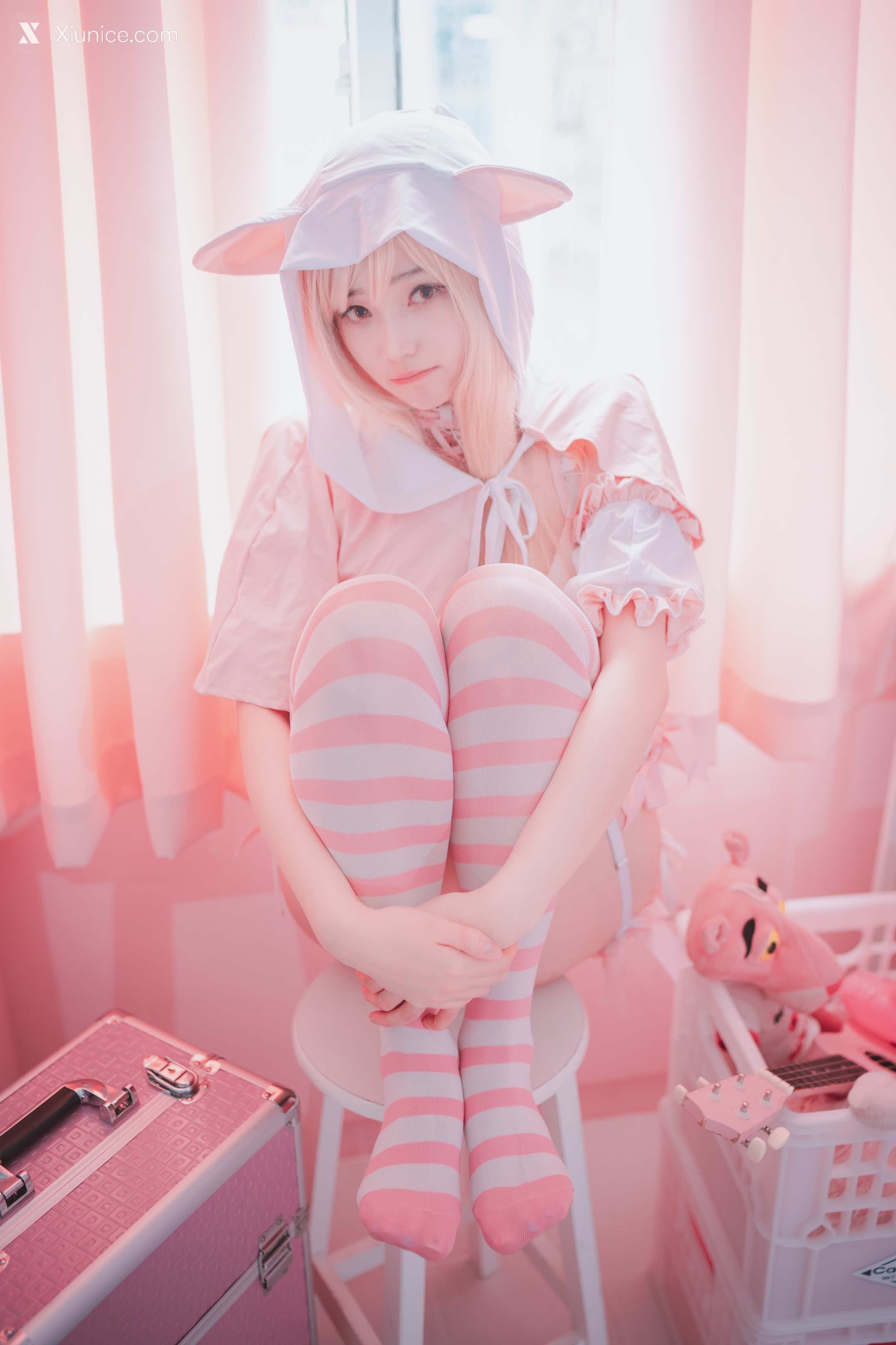 DJAWA Photo – Bambi (밤비) – Ángel de Rosa 第2张