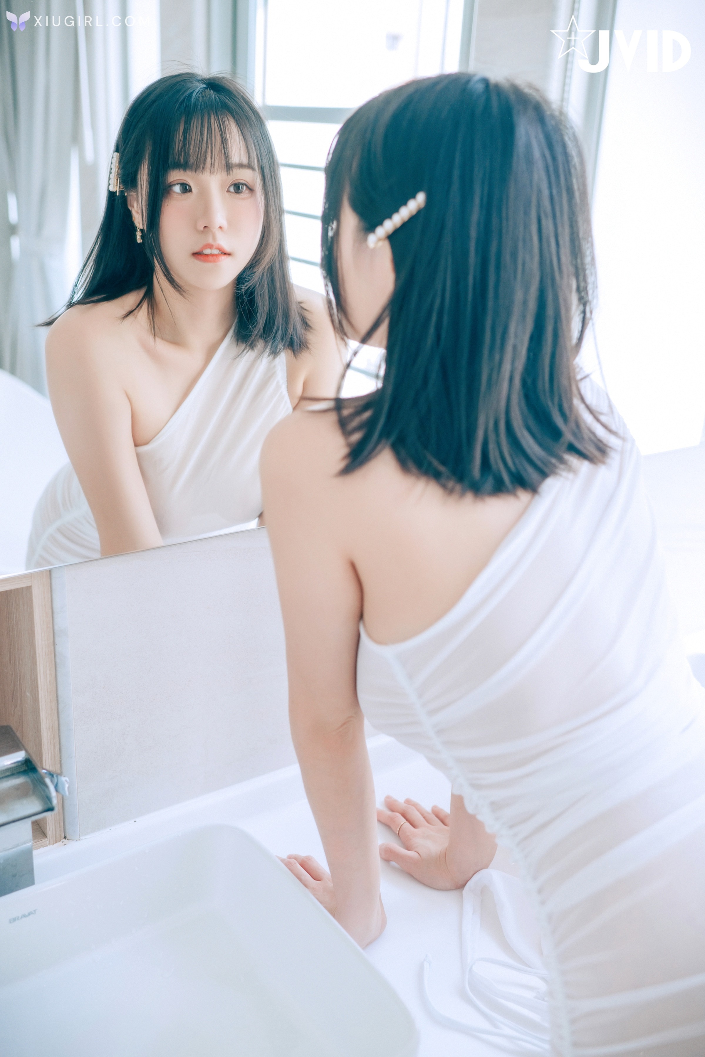 JVID Angela寶7 – 豪乳情婦の不倫旅行寶七跪舔肉棒的色色拜金萌妹靈巧的舌頭舔來舔去 第34张