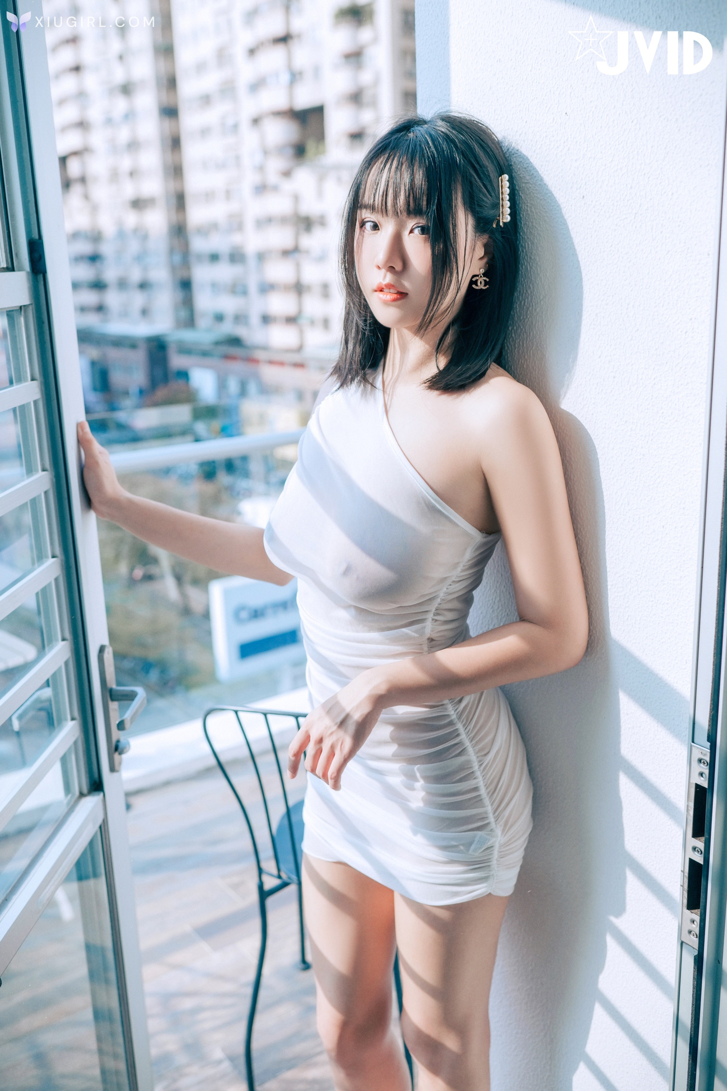 JVID Angela寶7 – 豪乳情婦の不倫旅行寶七跪舔肉棒的色色拜金萌妹靈巧的舌頭舔來舔去 第3张