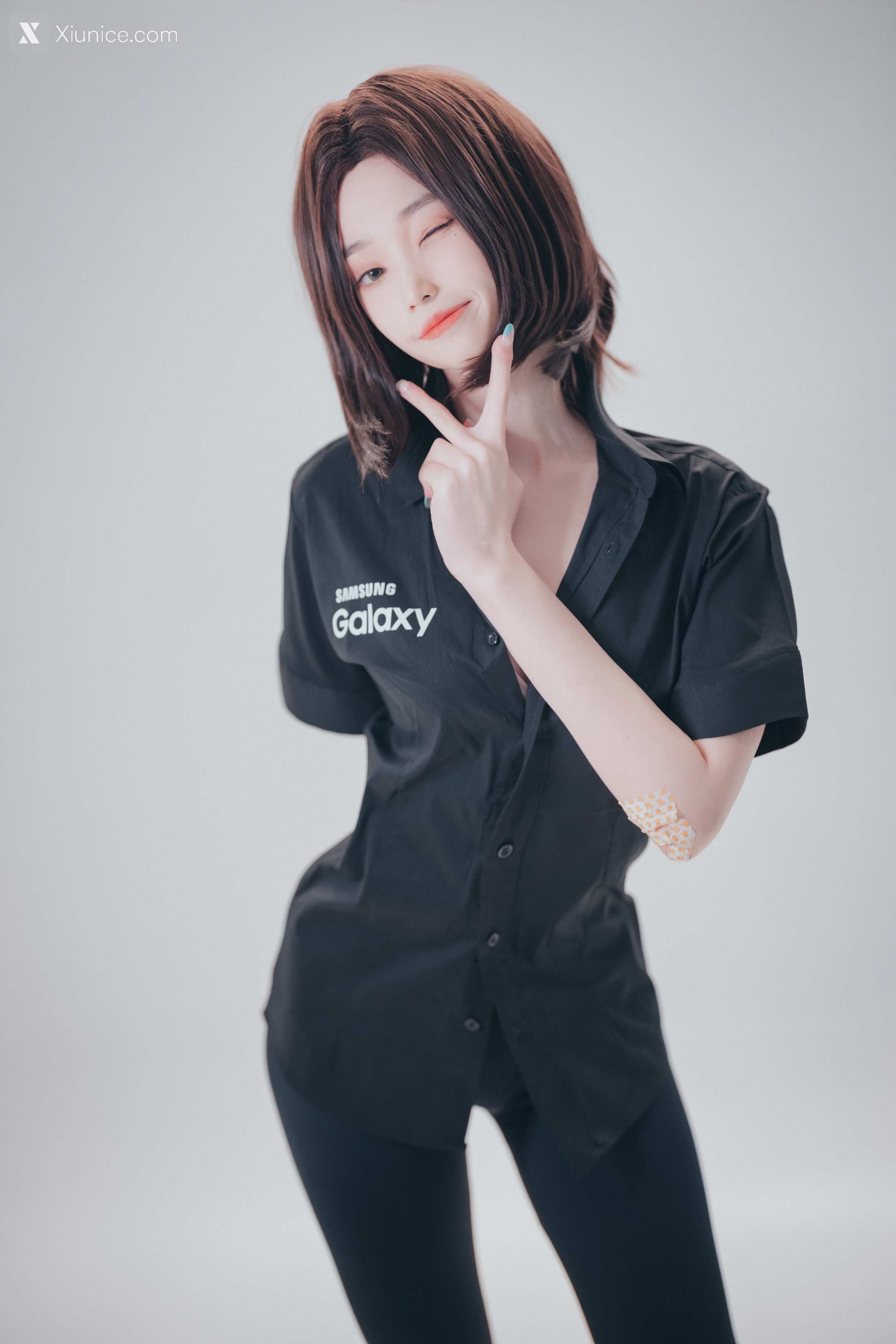 DJAWA Photo – Bambi (밤비) – “Hi Sam!” 第32张
