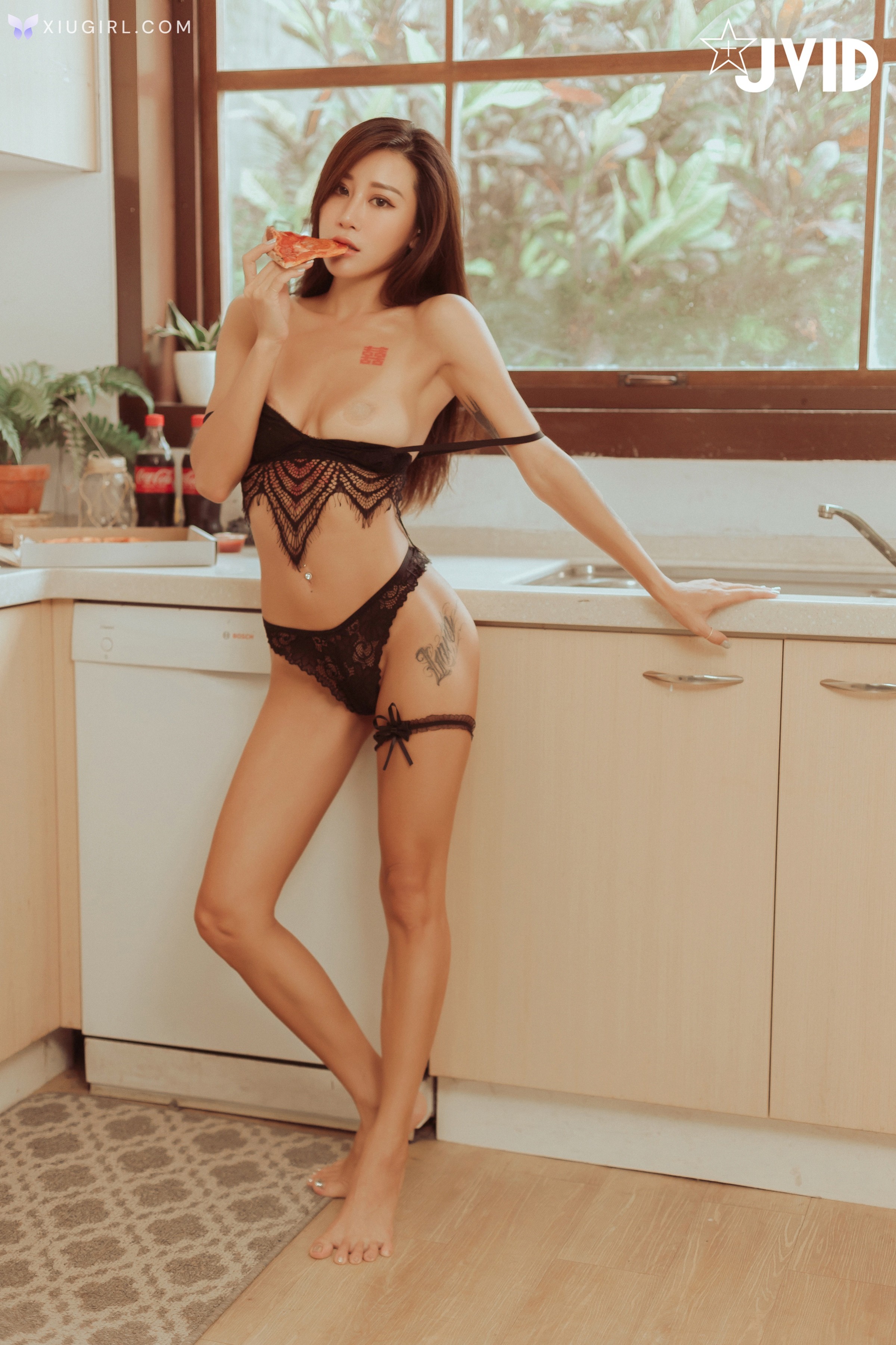 JVID Lara 雙囍 – 全裸美乳美尻陽光女孩雙囍 到家中挑逗你 第5张