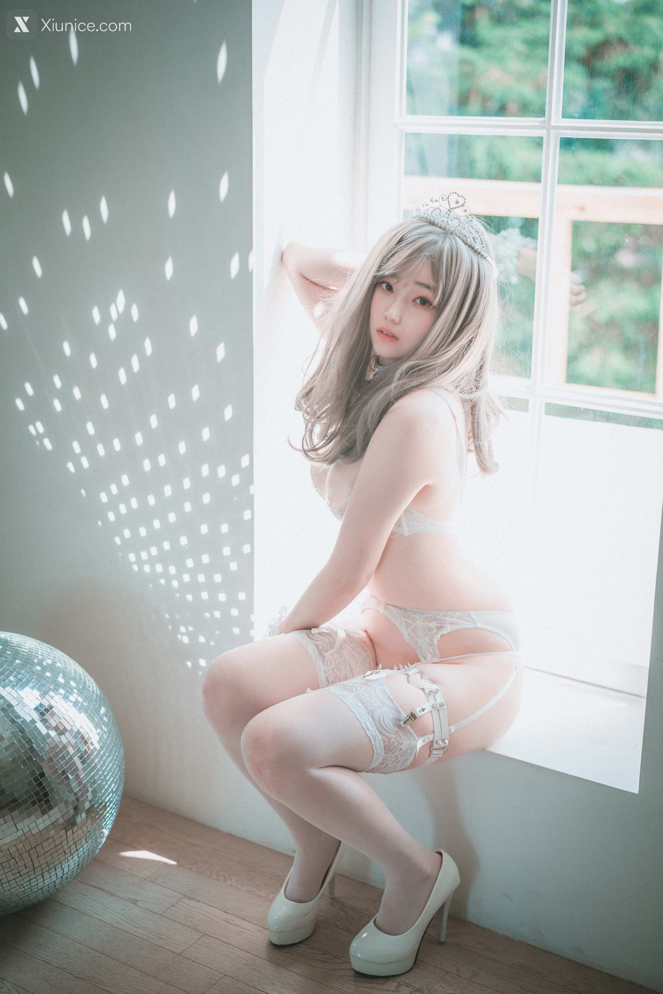 DJAWA Photo – Bambi (밤비) – “Reine de Blanc (B-side)” 第51张