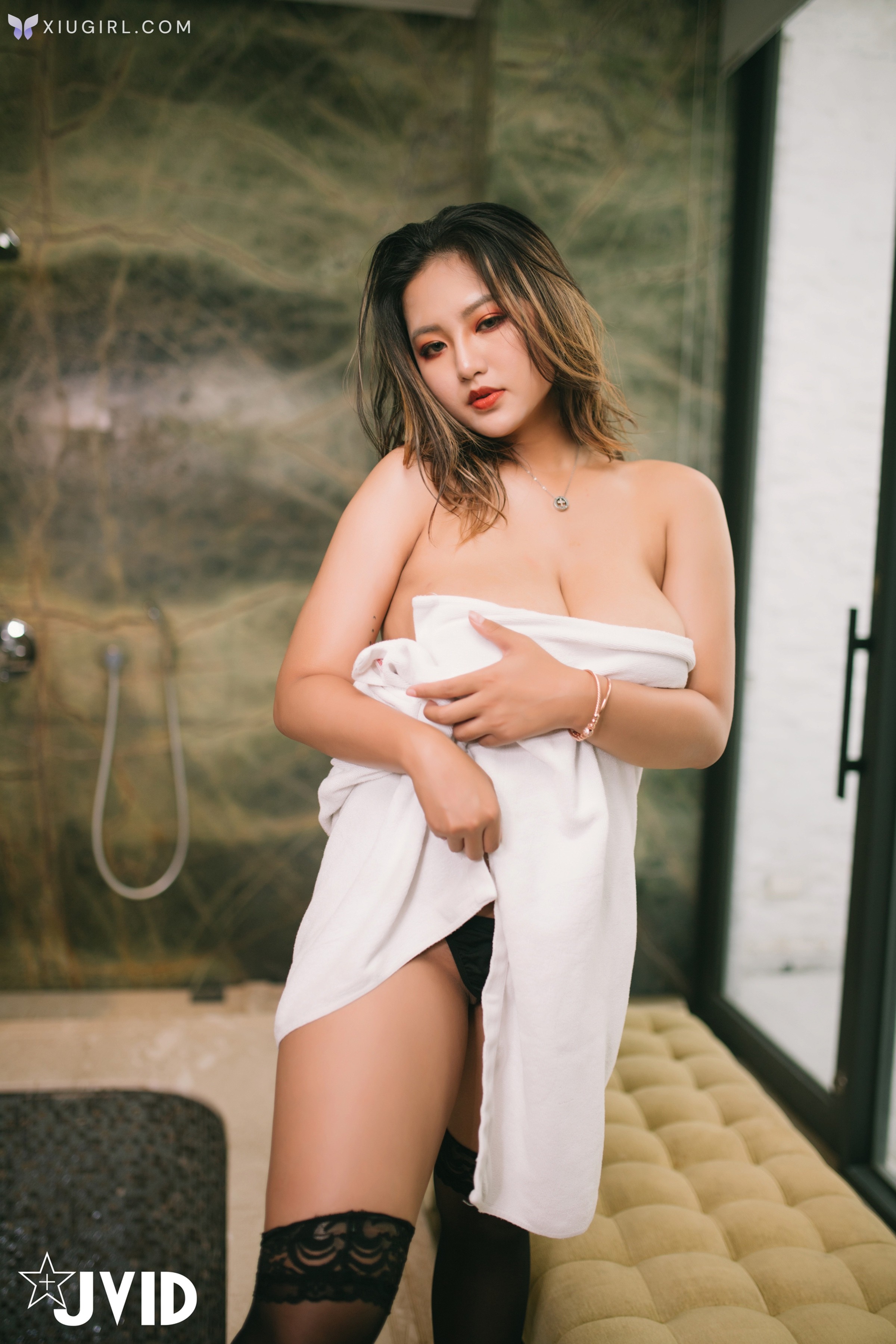 JVID Agelia安吉 – 爆乳风俗娘全身心地事奉-乳推全裸互动全身性按摩-为您服务 Body Massage 第2张