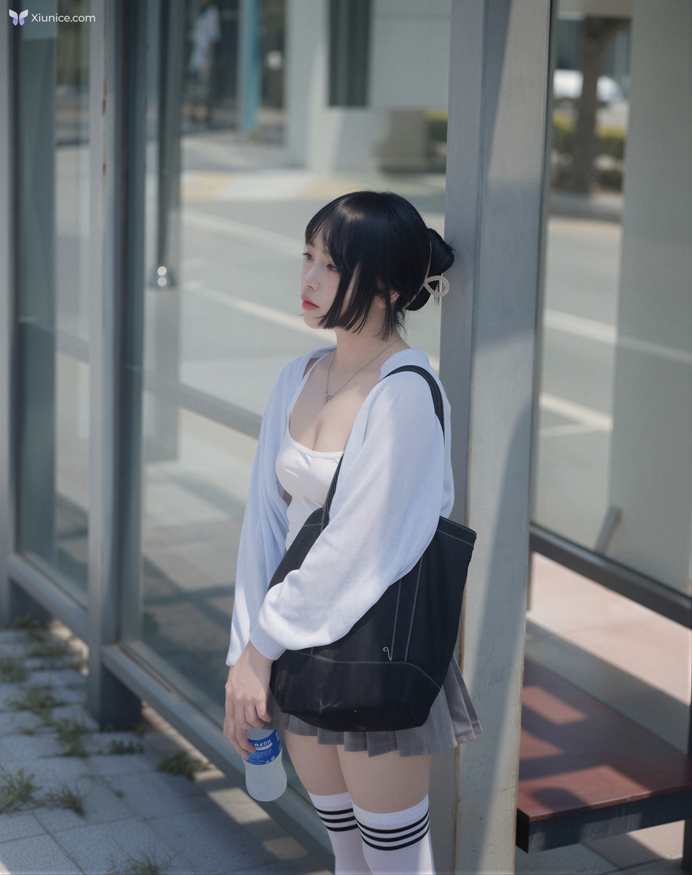 AI Refined Pur3 M3d4 Vol.293 第1张