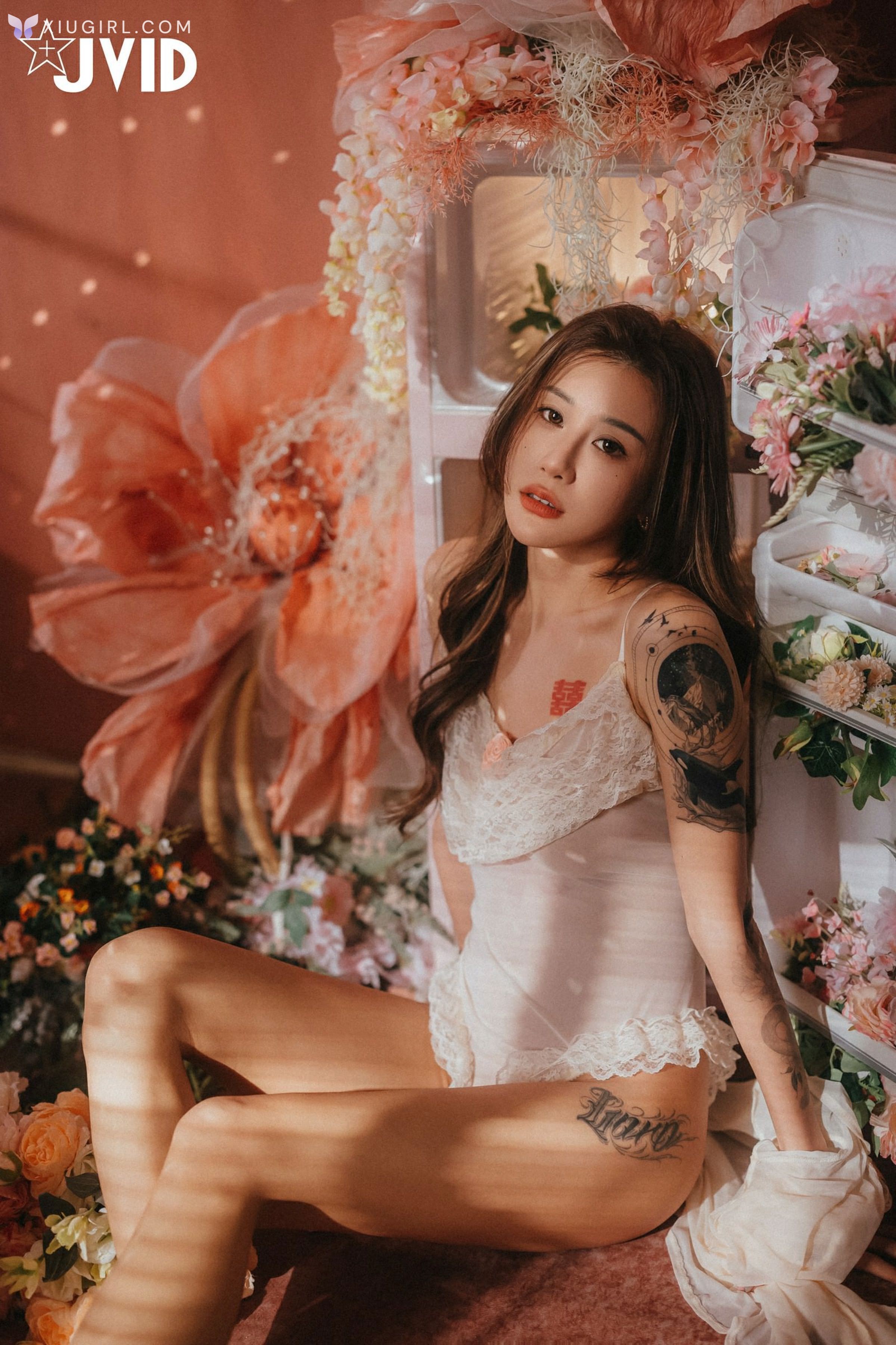 JVID Lara 雙囍 – 獨留的時光 與雙囍纏綿在浪漫花房的情緒與身體交流 第154张