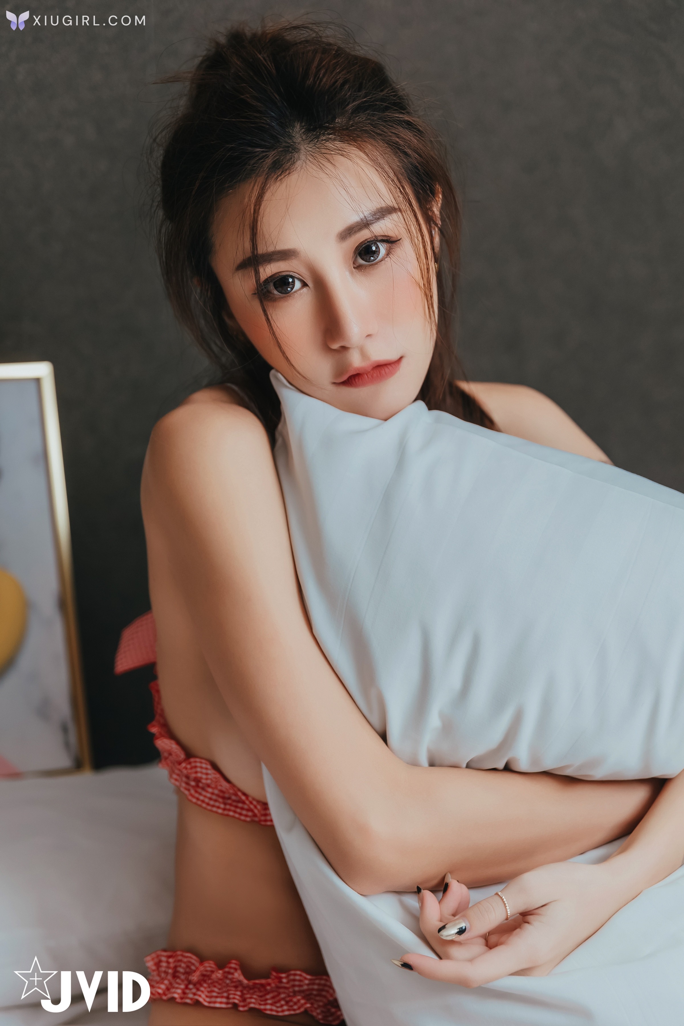 JVID Lara 雙囍 – 日夜雙囍三時間情趣與性感雙重攻擊 第34张