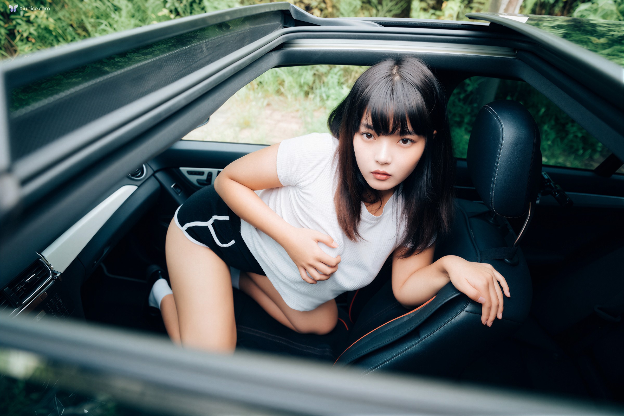 AI Refined Hivja – Mina 송민아 Cafe Drive 第5张