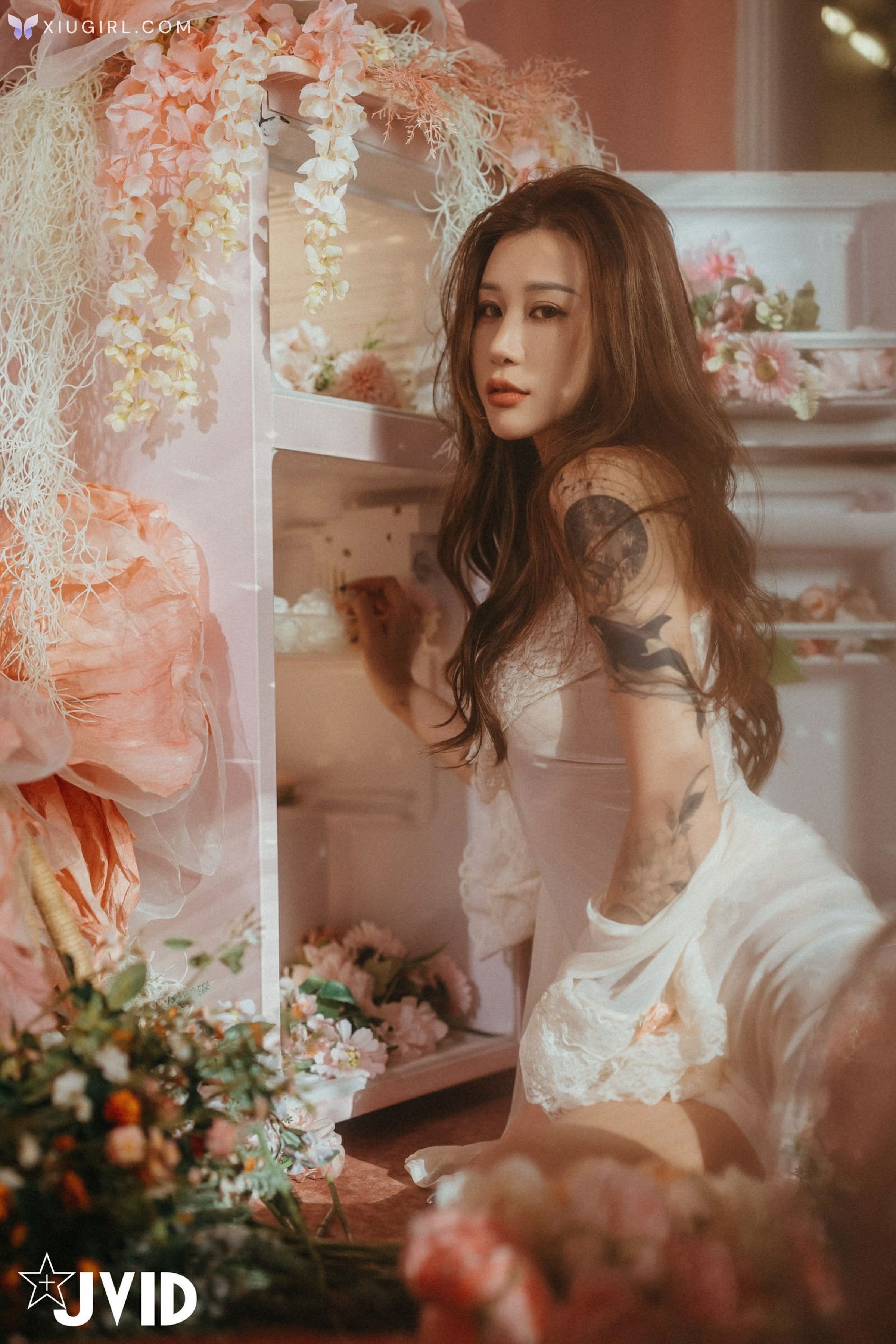 JVID Lara 雙囍 – 獨留的時光 與雙囍纏綿在浪漫花房的情緒與身體交流 第85张