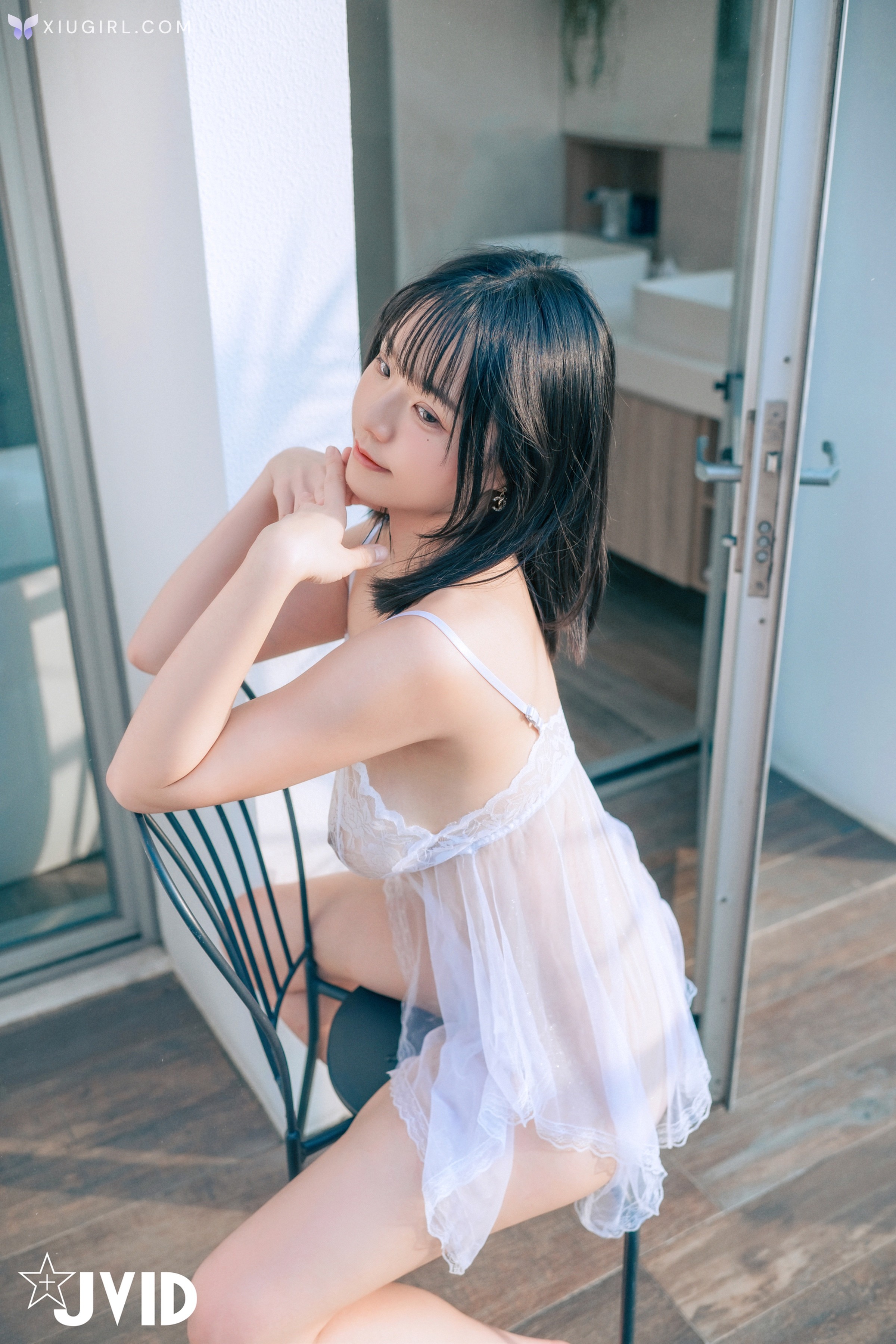 JVID Angela寶7 – 豪乳情婦の不倫旅行寶七跪舔肉棒的色色拜金萌妹靈巧的舌頭舔來舔去 第42张