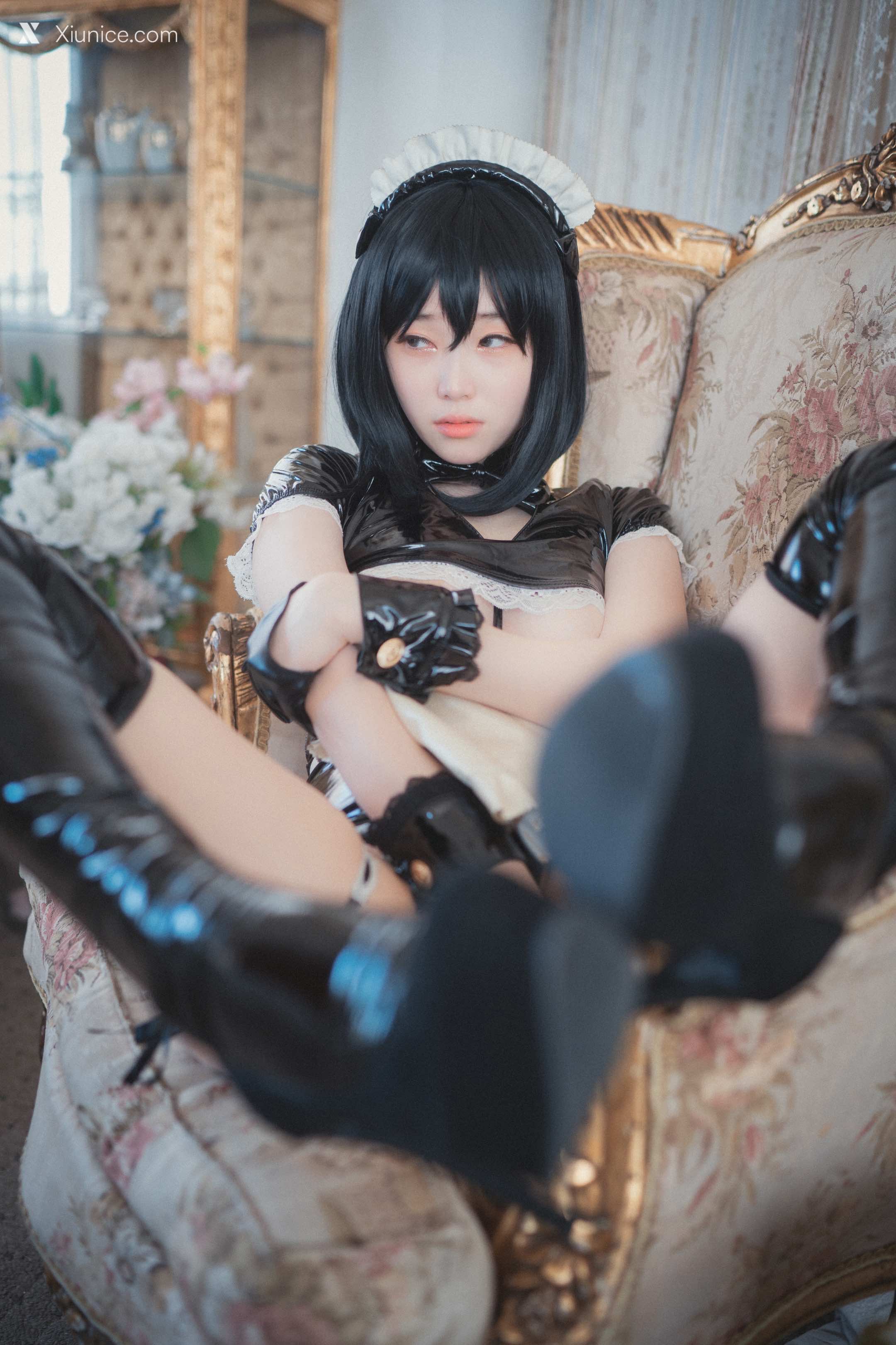 DJAWA Photo – Bambi (밤비) – Femme de Chambre en Latex 第12张