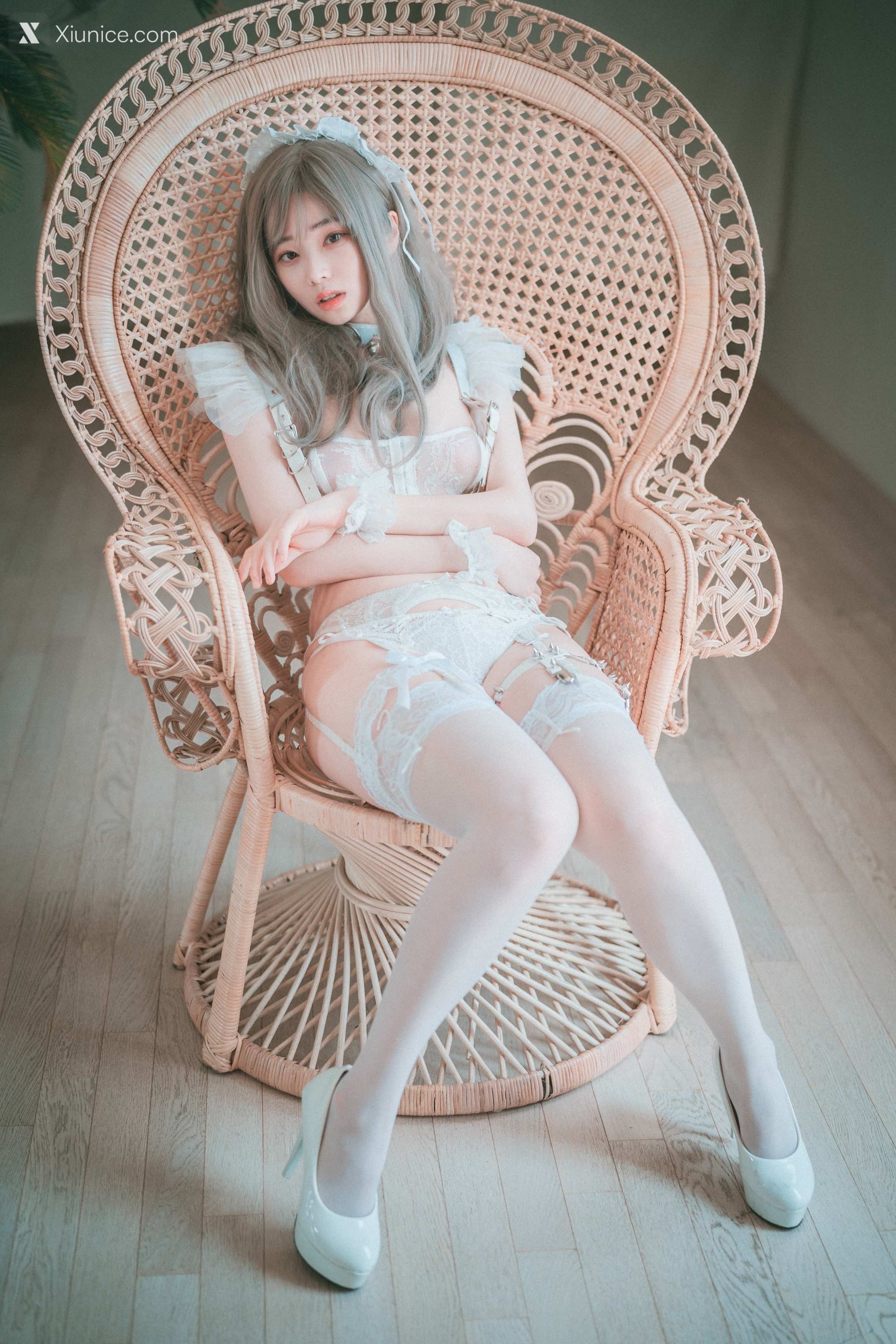DJAWA Photo – Bambi (밤비) – “Reine de Blanc” 第38张