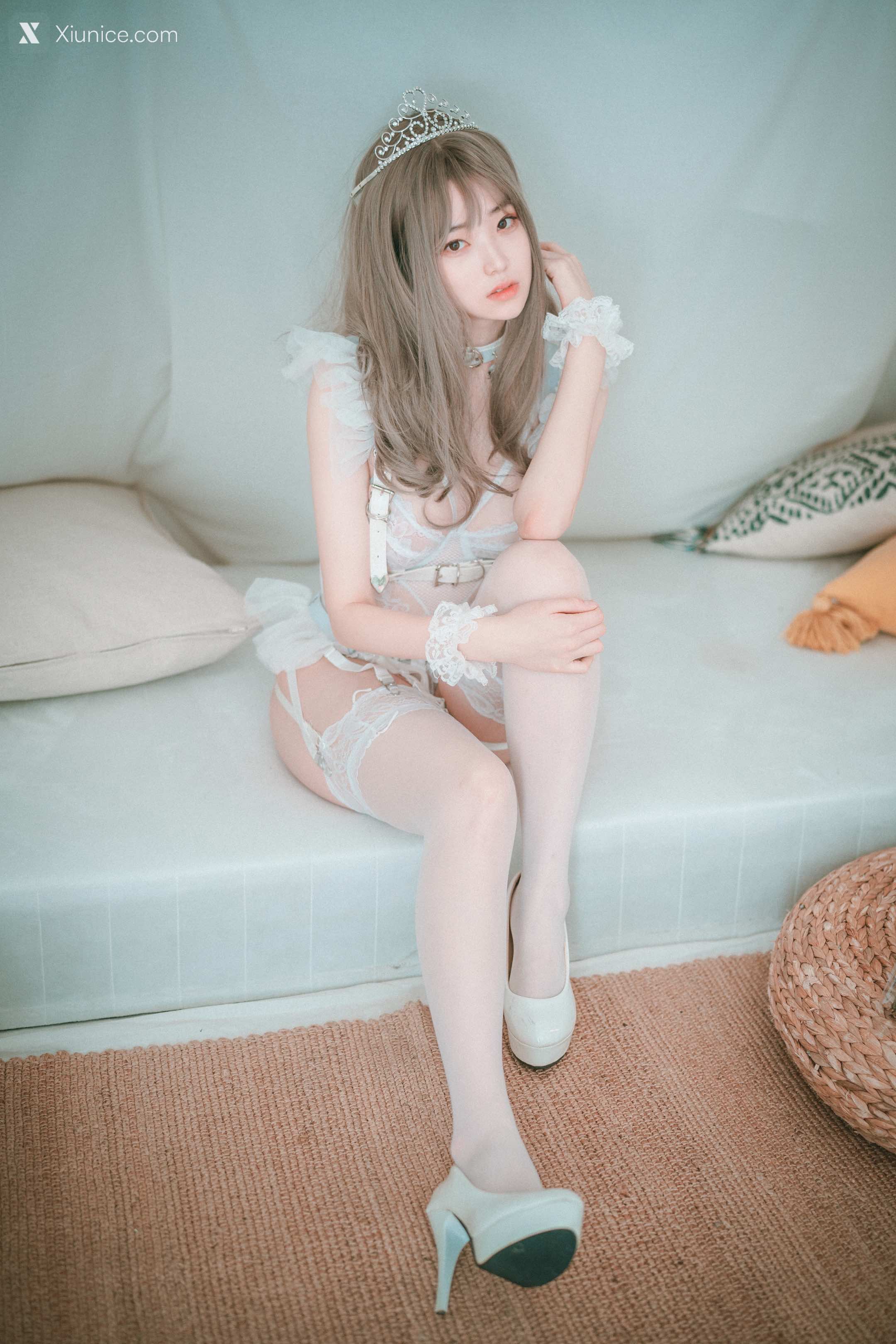 DJAWA Photo – Bambi (밤비) – “Reine de Blanc” 第17张