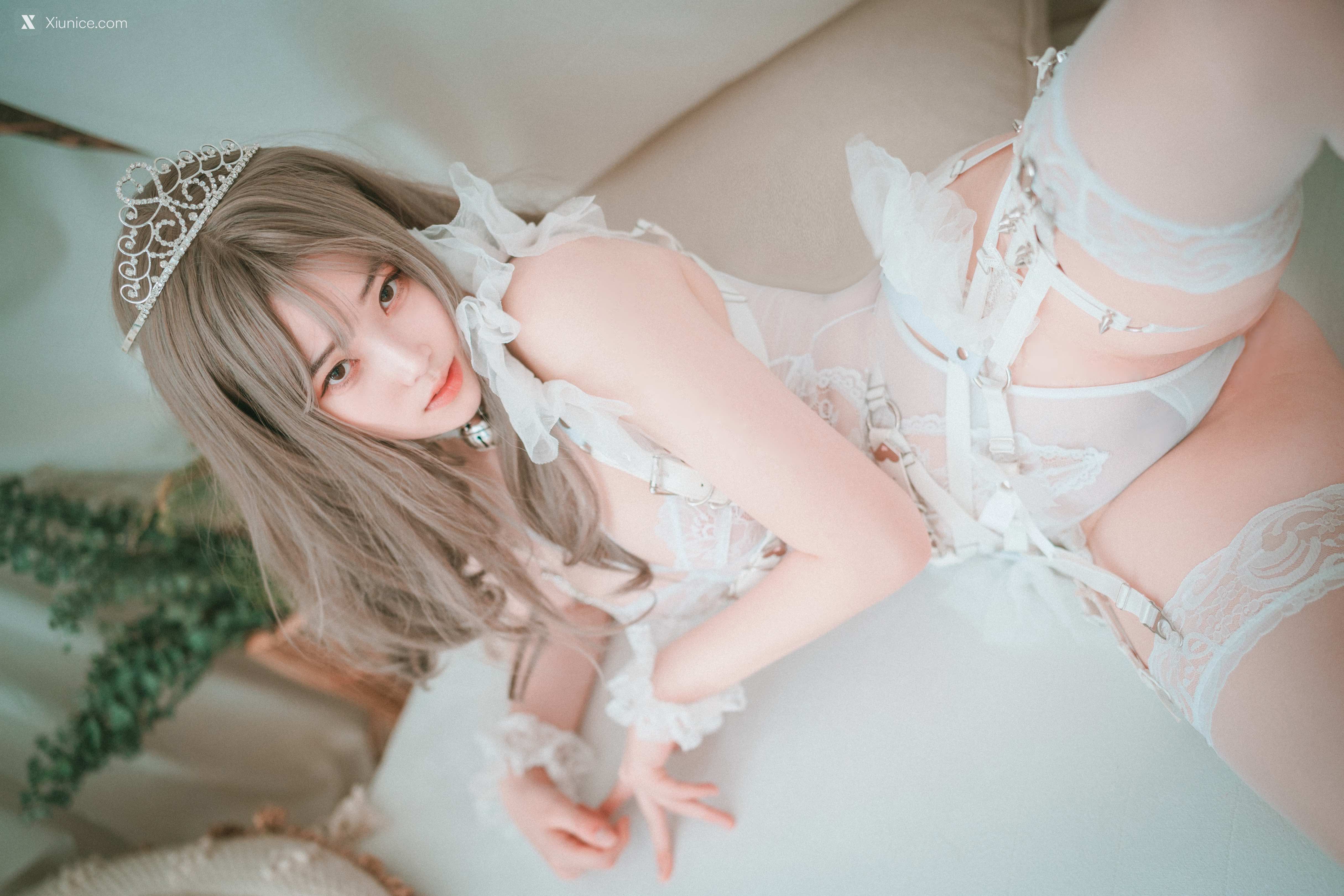 DJAWA Photo – Bambi (밤비) – “Reine de Blanc (B-side)” 第26张
