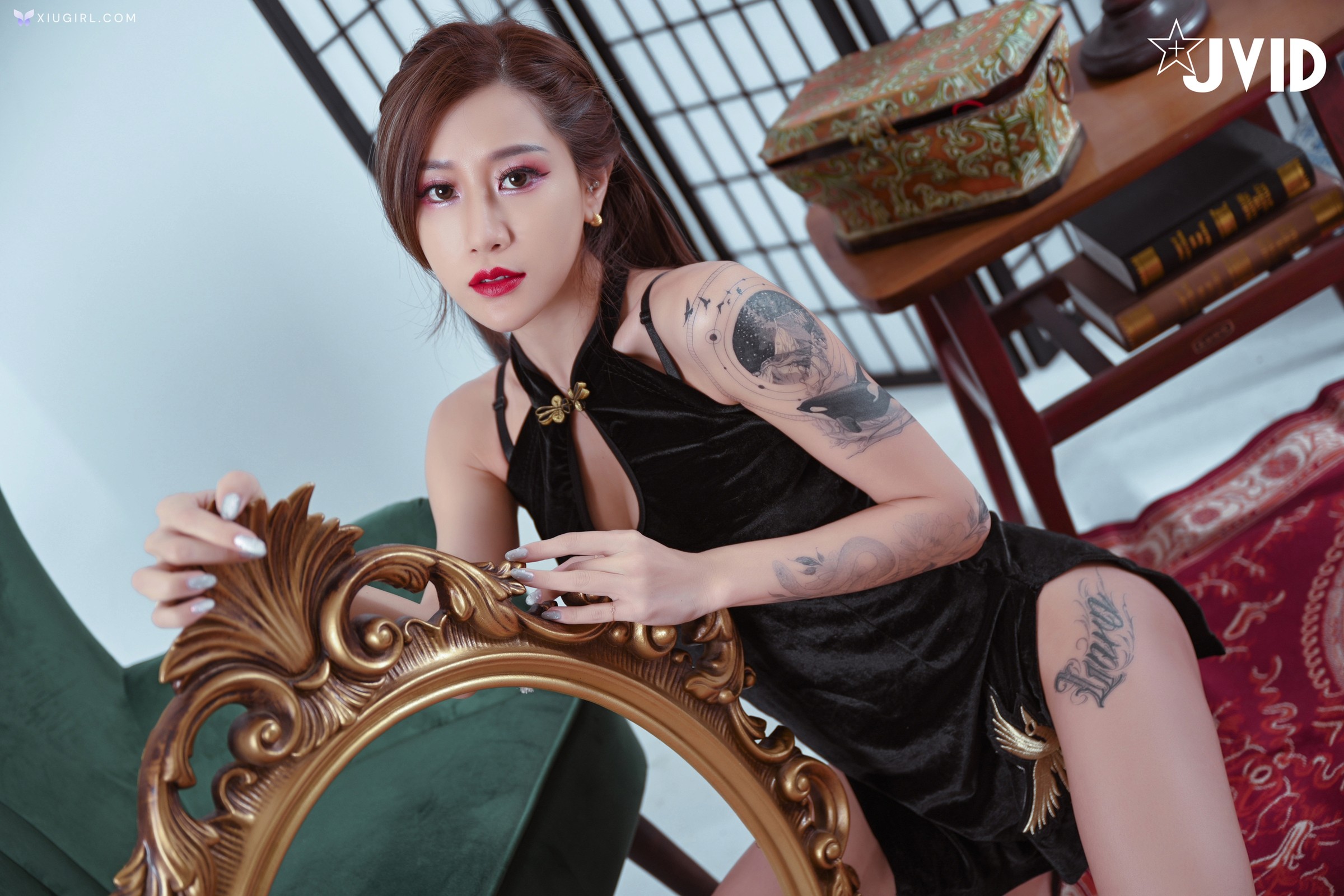 JVID Lara 雙囍 – 搭時光機到民國初年邂垢溫柔婉約內斂傳統的雙囍保守氛圍下卻給了我一段超現代新奇的感官刺激 第29张