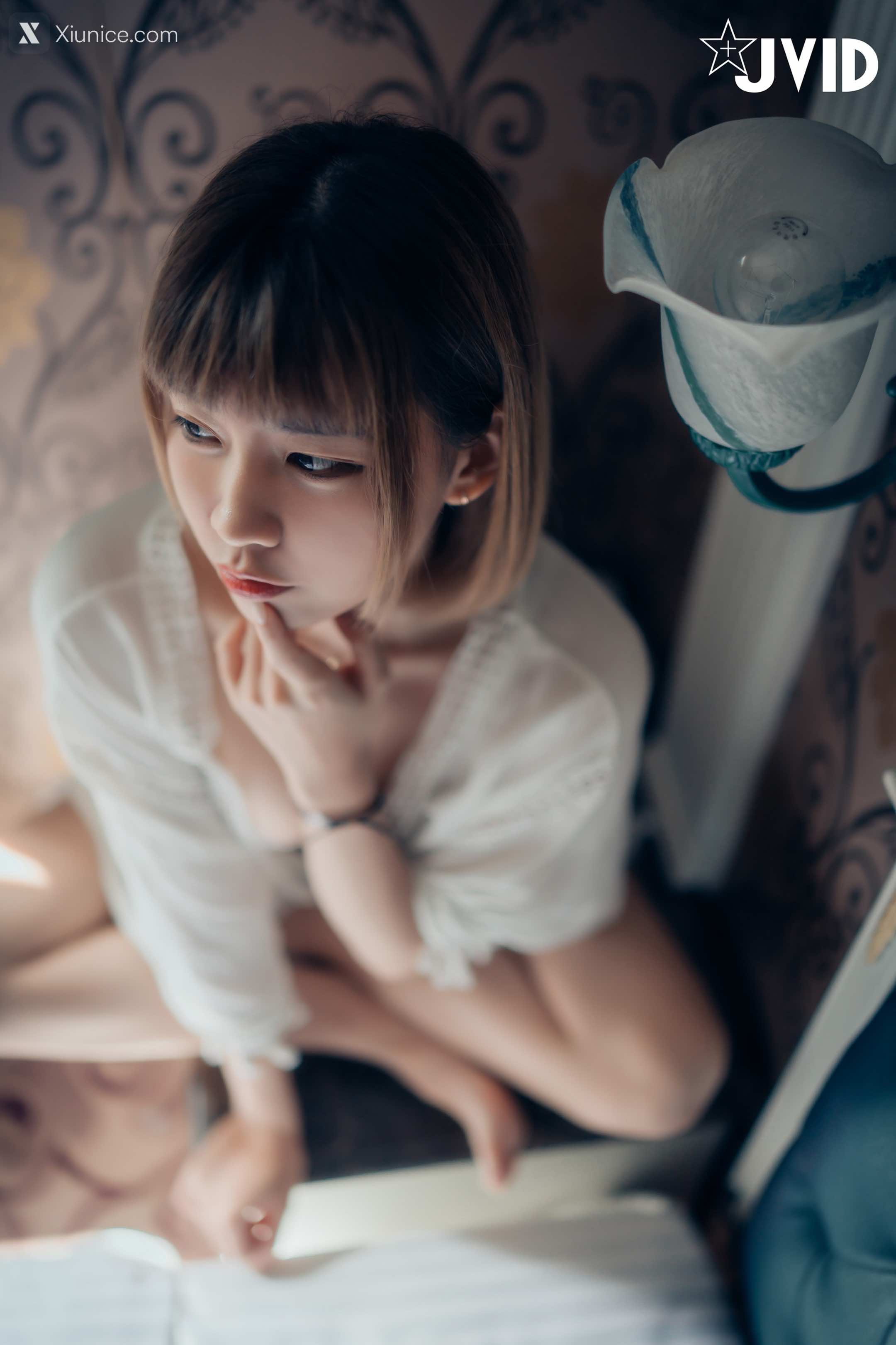 JVID – 果寶寶 – 與巨乳女友果寶寶開房間的全裸無碼寫真 第37张