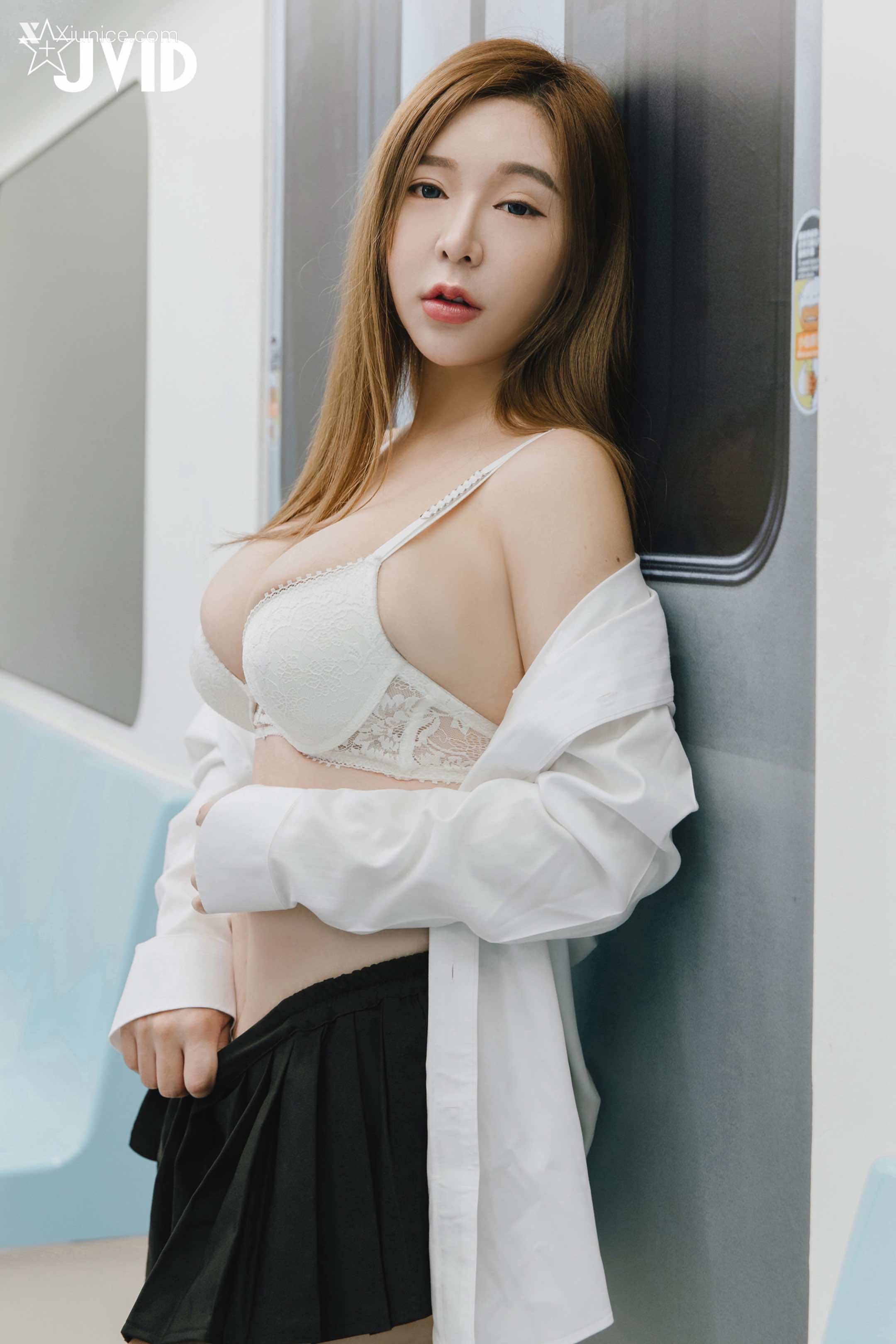 JVID – 本壘奈 – 捷運巧遇爆乳學生妹本壘奈 第80张