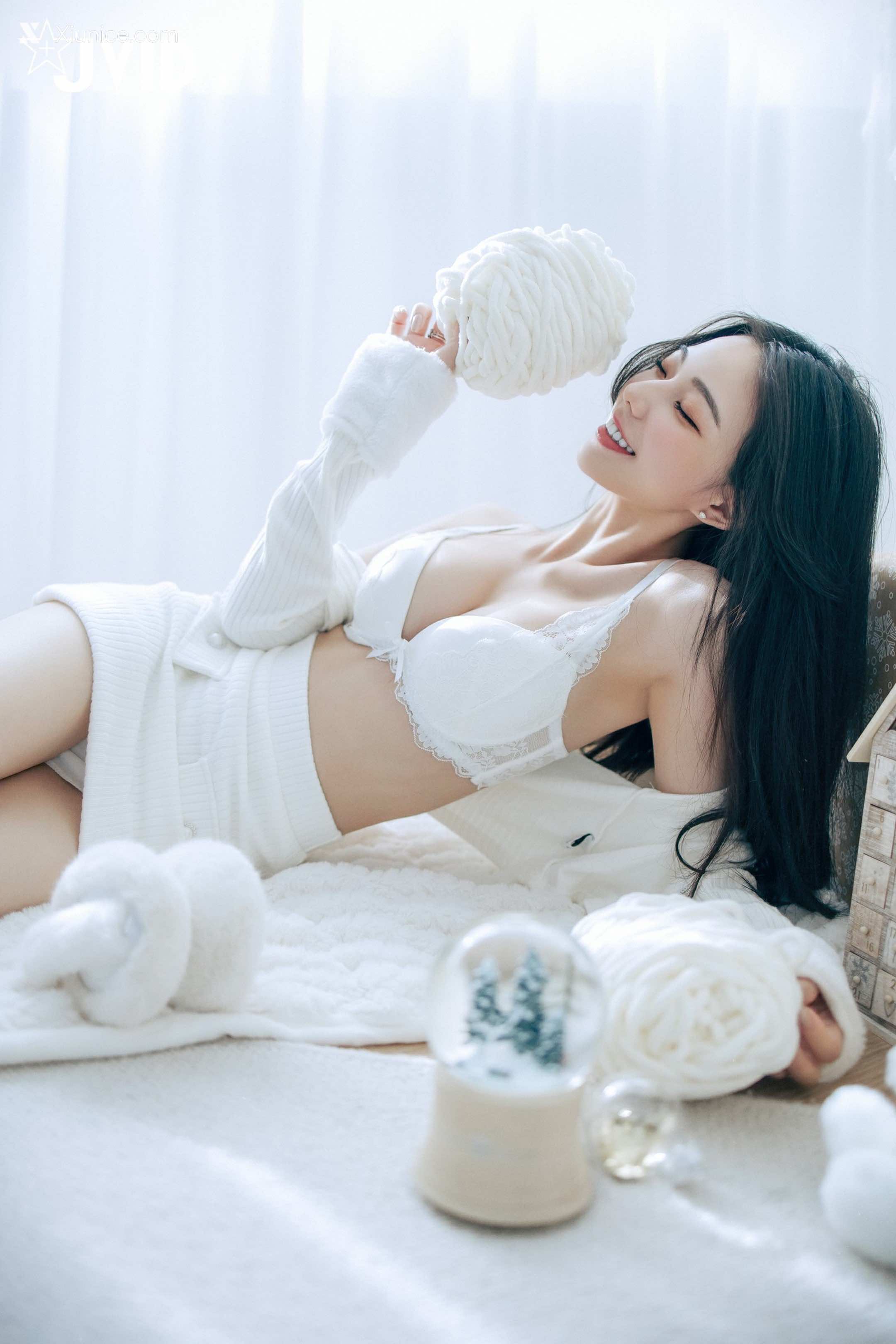 JVID – 啾啾 – 純白性感小公主啾啾降臨 第14张