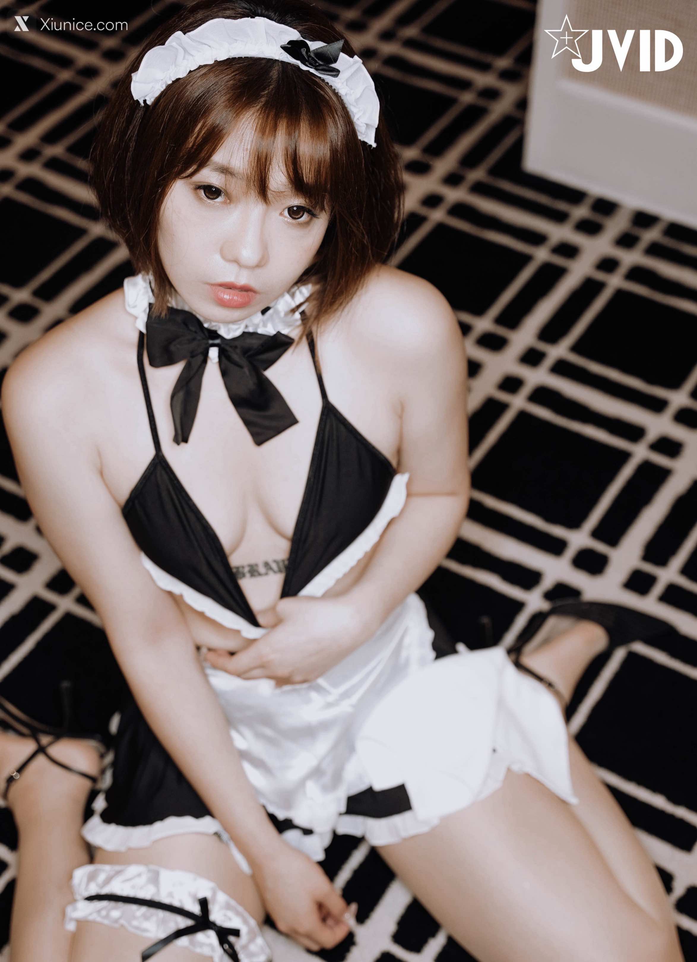 JVID – 雅捷 – 四點全開❤️性玩物美尻鐘點女僕淫穴爆表 第127张