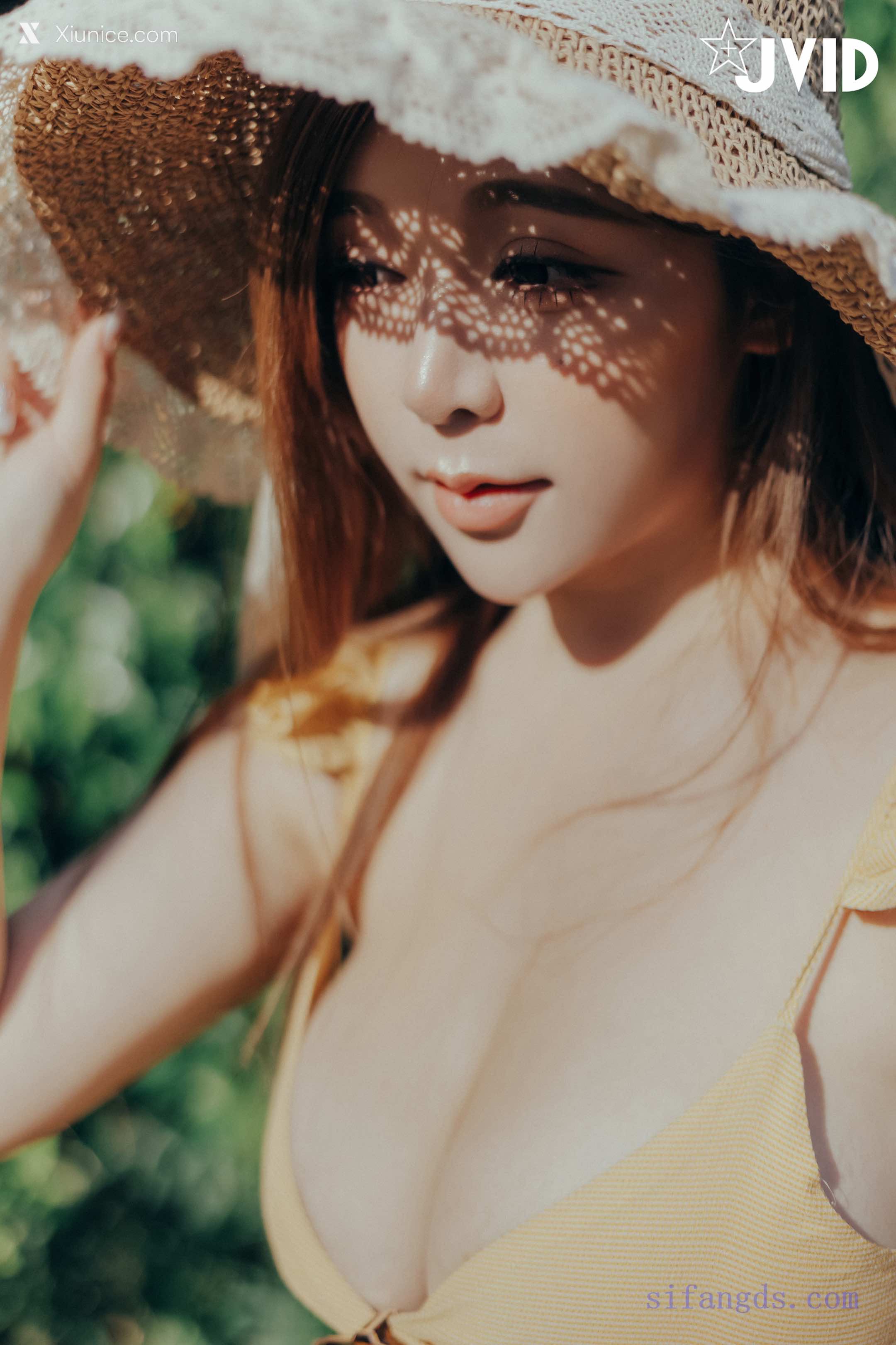 JVID – 本壘奈 – 我與本壘奈在車內劇烈搖晃體驗極致快感!!!!! 第30张