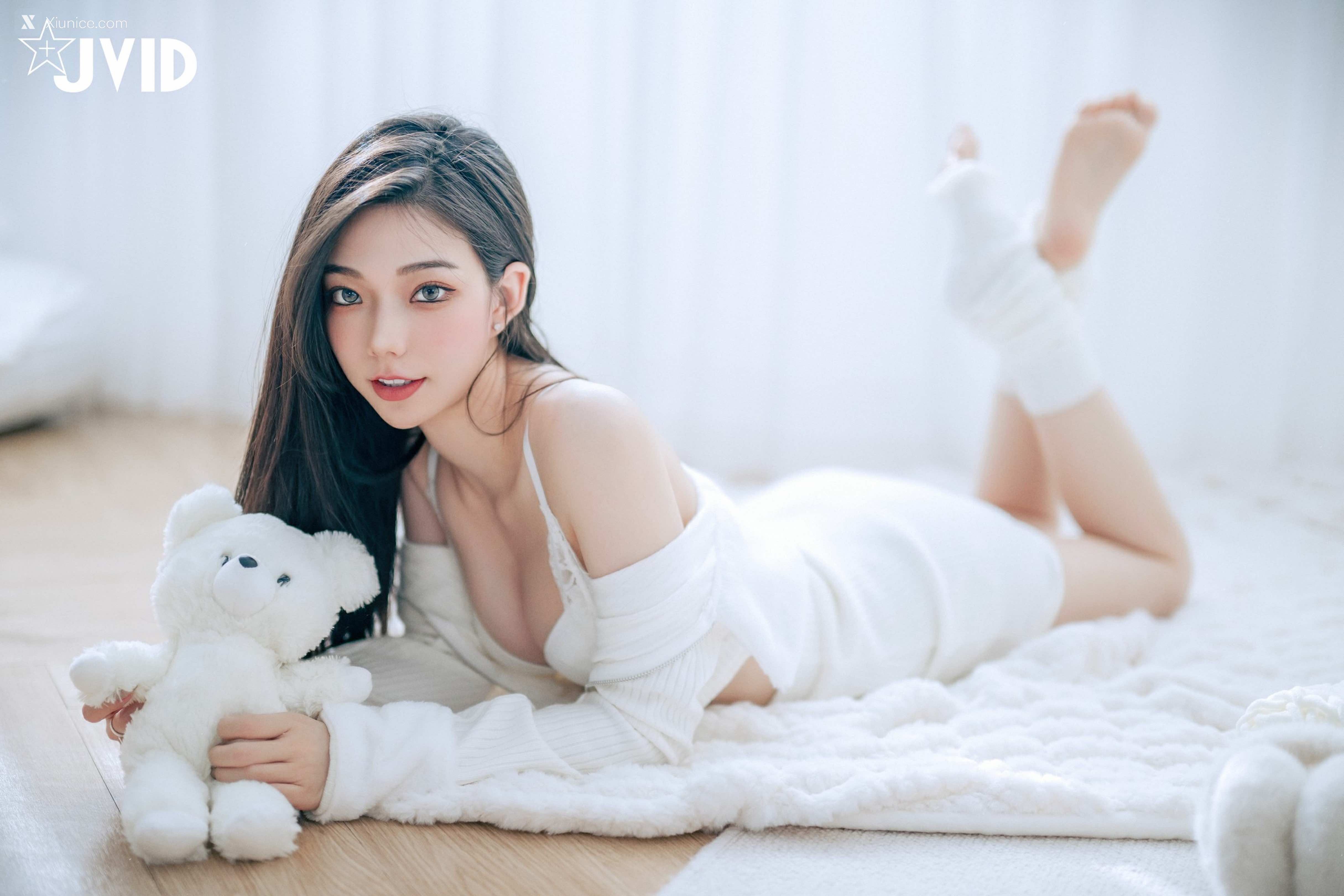 JVID – 啾啾 – 純白性感小公主啾啾降臨 第158张