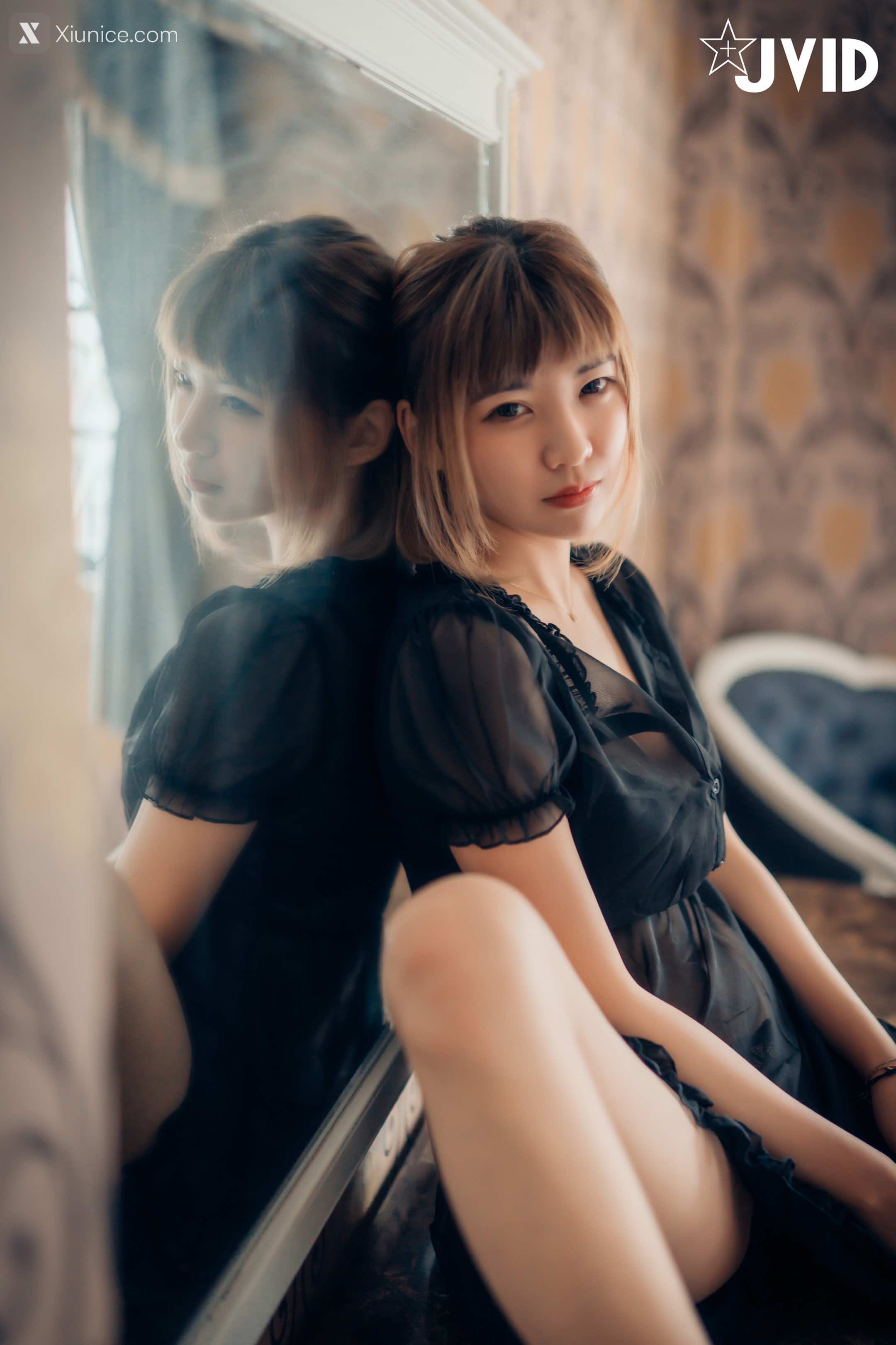 JVID – 果寶寶 – 與巨乳女友果寶寶開房間的全裸無碼寫真 第128张