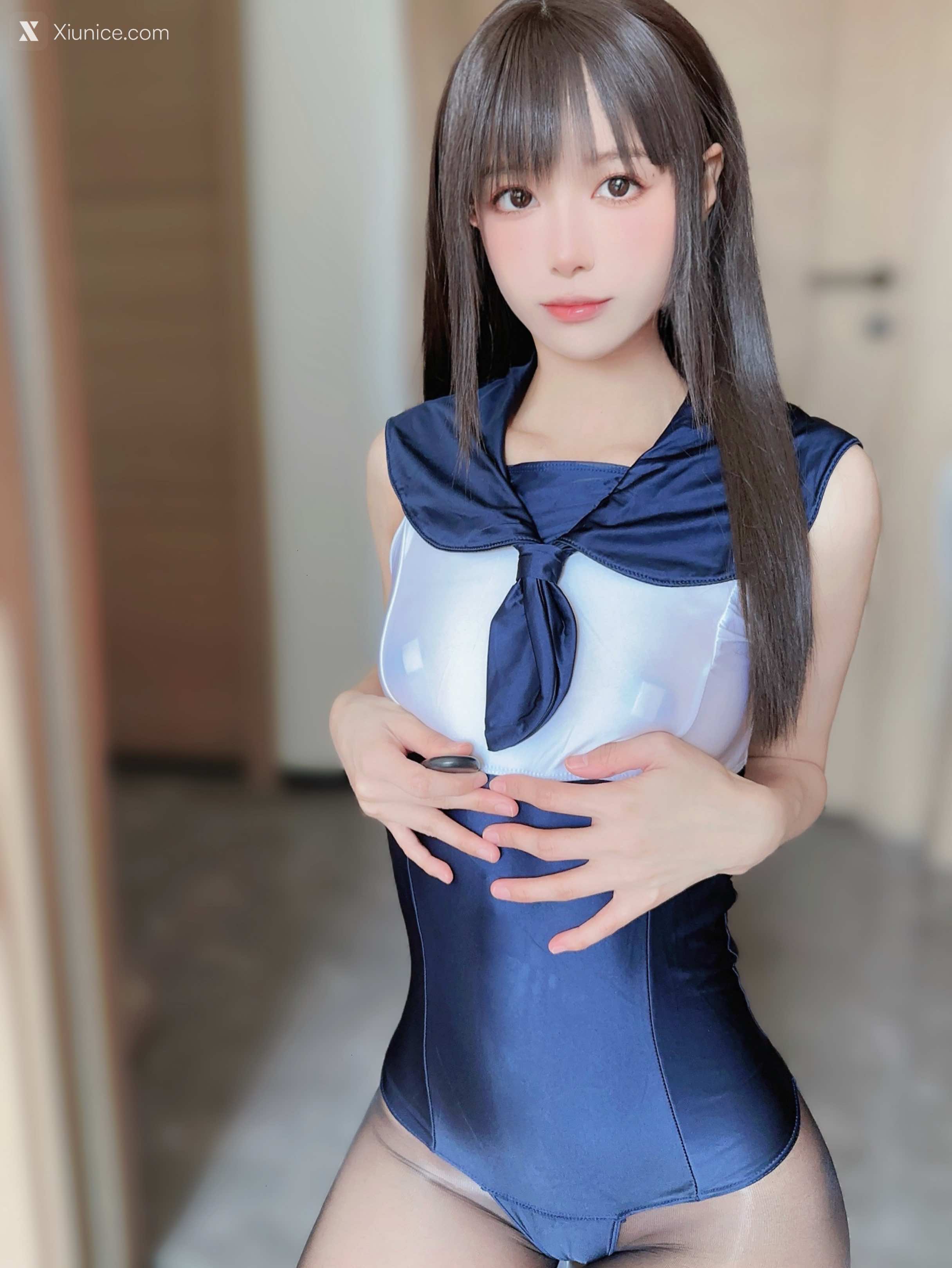 Coser@布丁大法 (Pudding Dafa) 无内黑丝蜜臀美腿 第13张